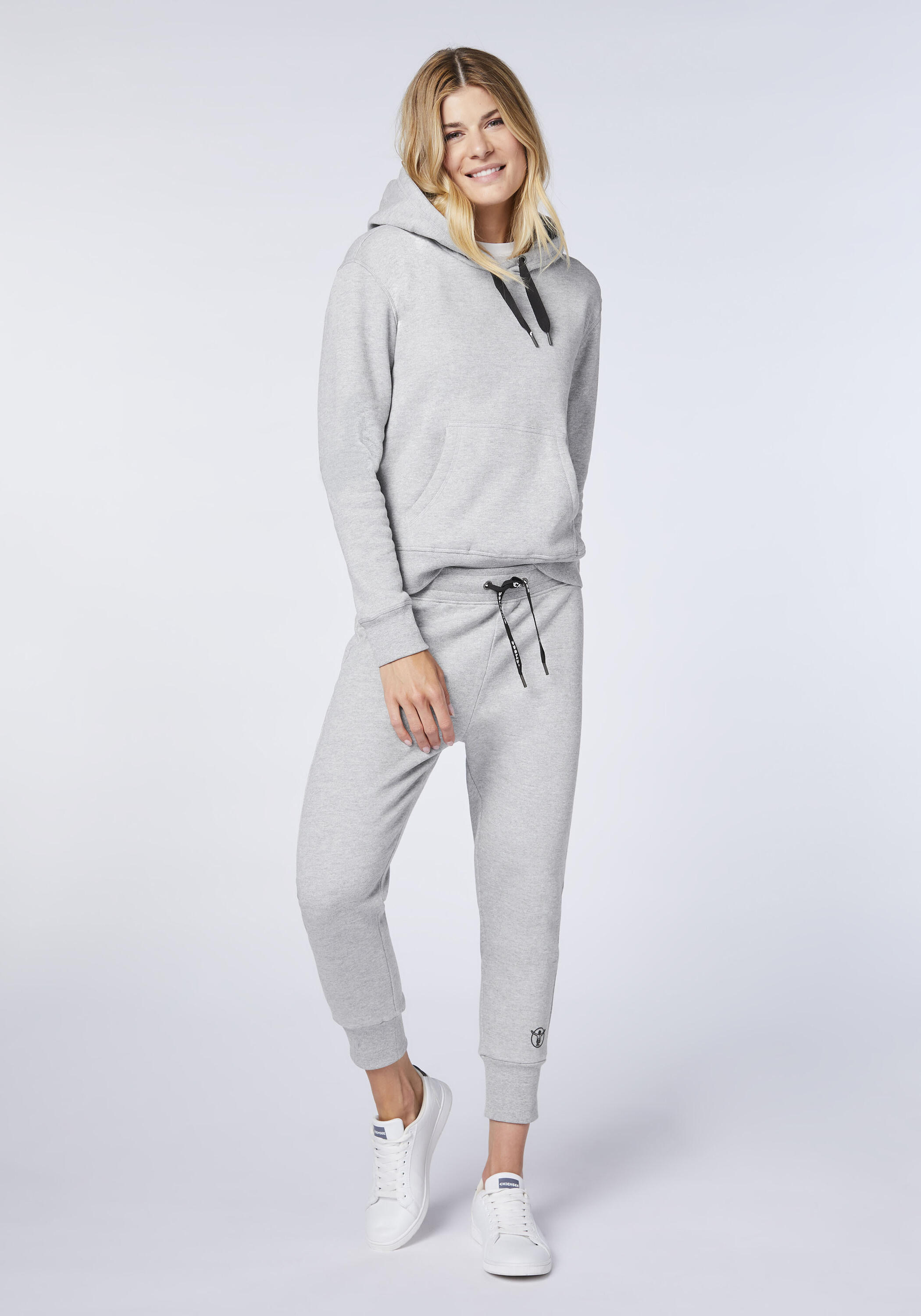 Hoodie mit Logo-Akzenten 6/7