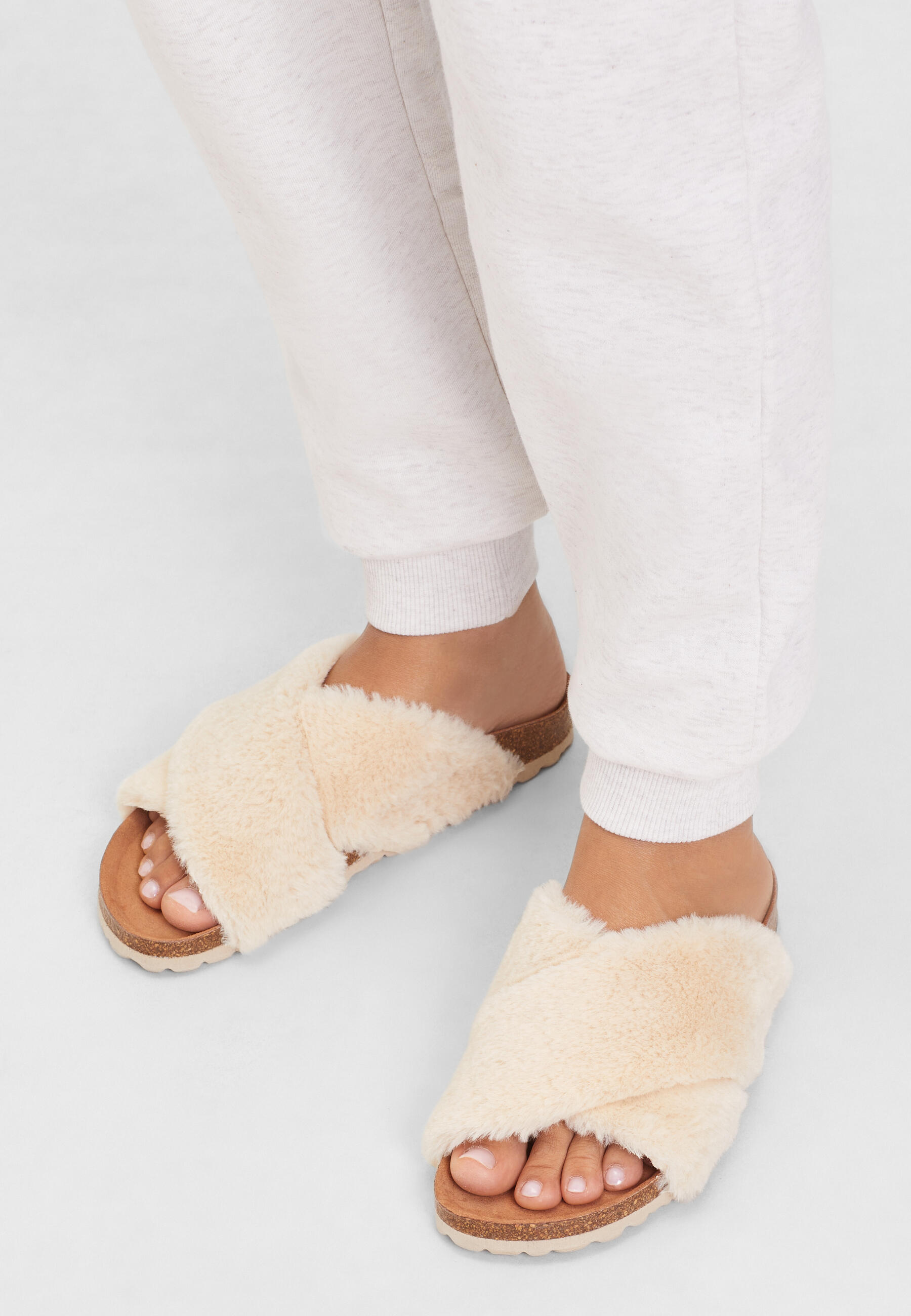 Damen Bench. Loungehose 5/11