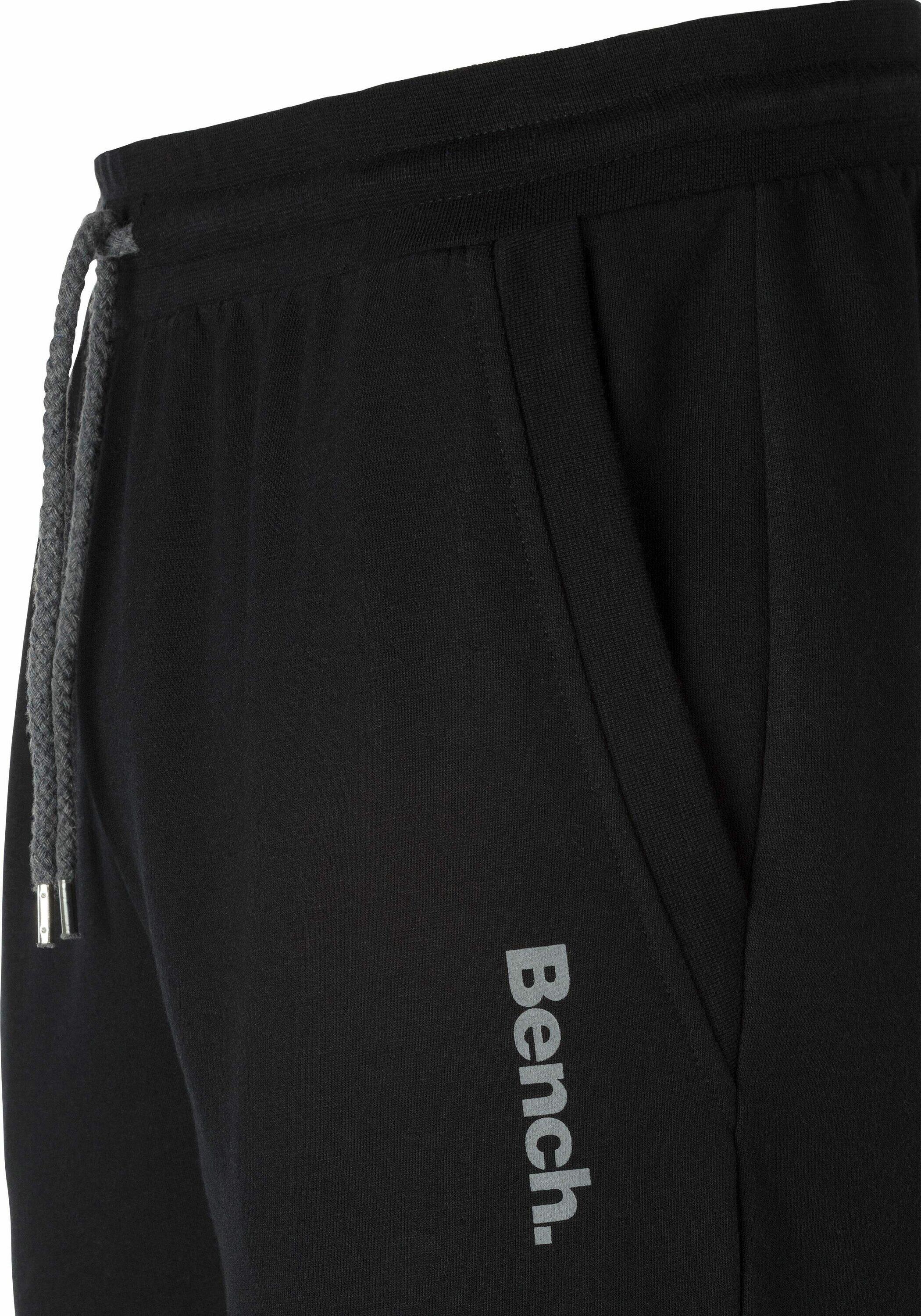 Herren Bench. Sweathose 6/7
