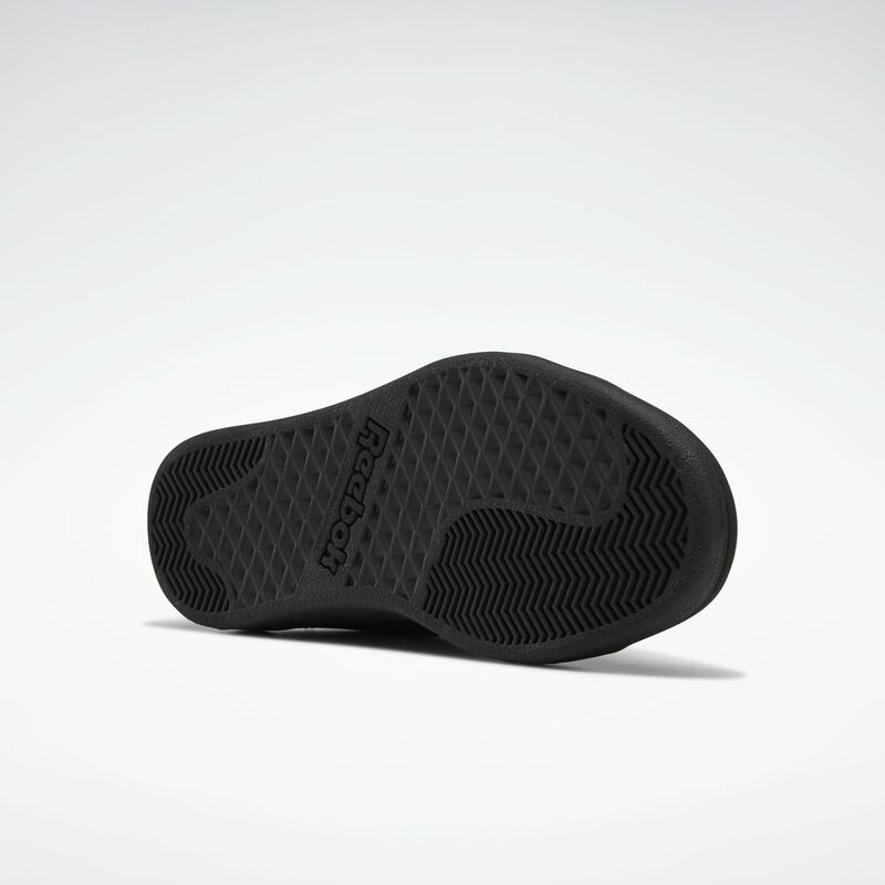 Pantofi de antrenament pentru femei Reebok Royal Complete Cln