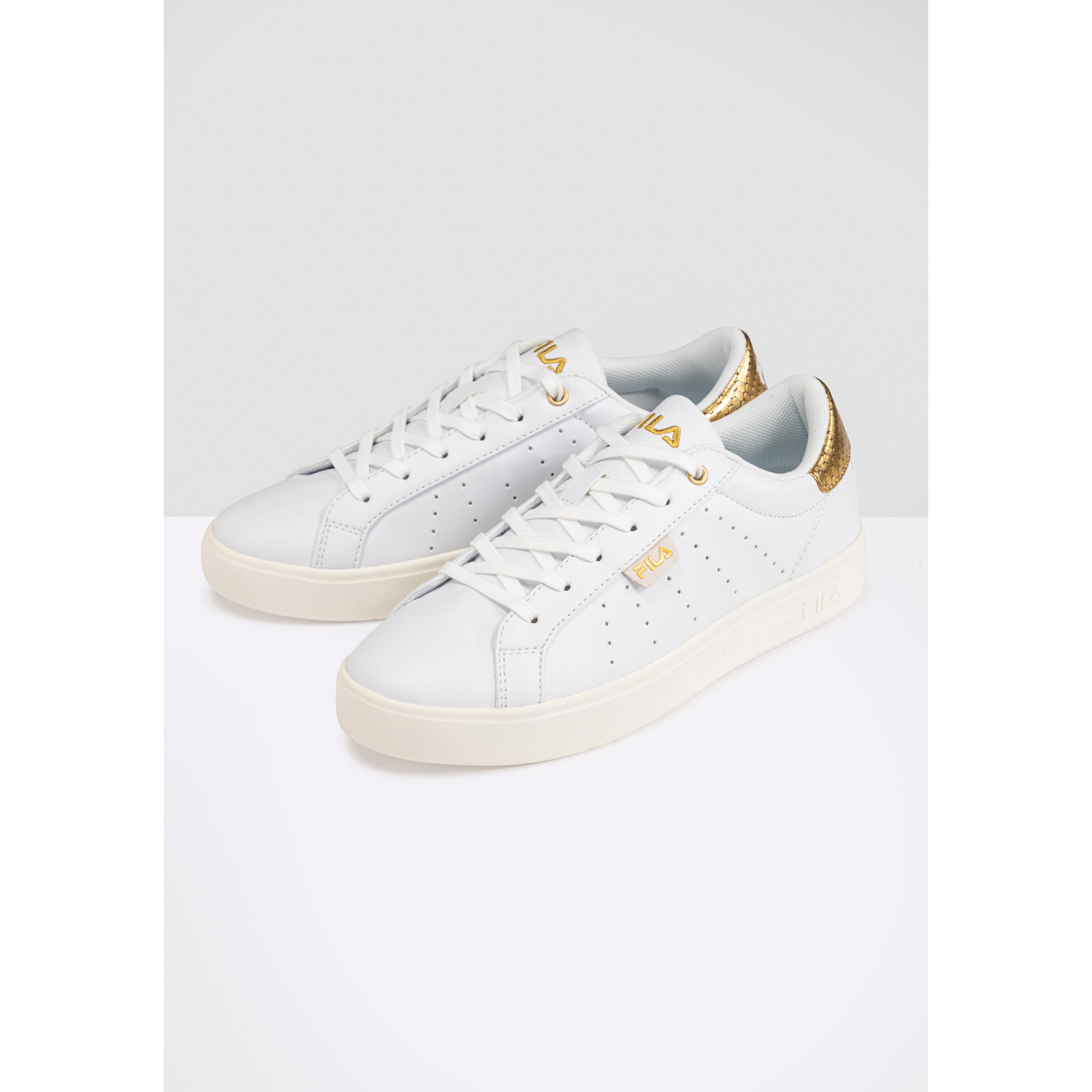 Baskets femme Fila Lusso F 5/10