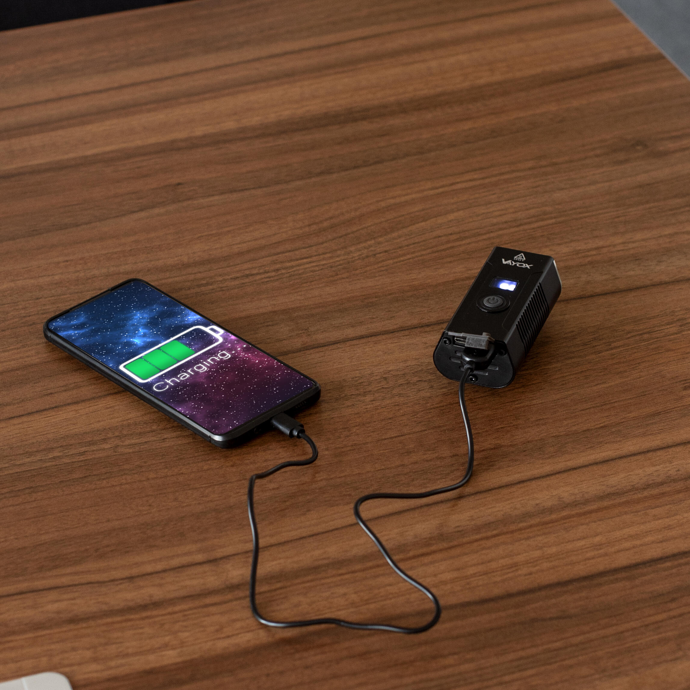 Set di luci per bici VAYOX VA0073 + VA0156 anteriore e posteriore POWERBANK 6/7