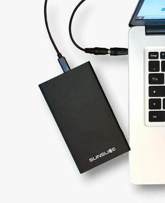Powerbank Gravity 40'000 mAh | Leistungsstarke externe Batterie für Computer