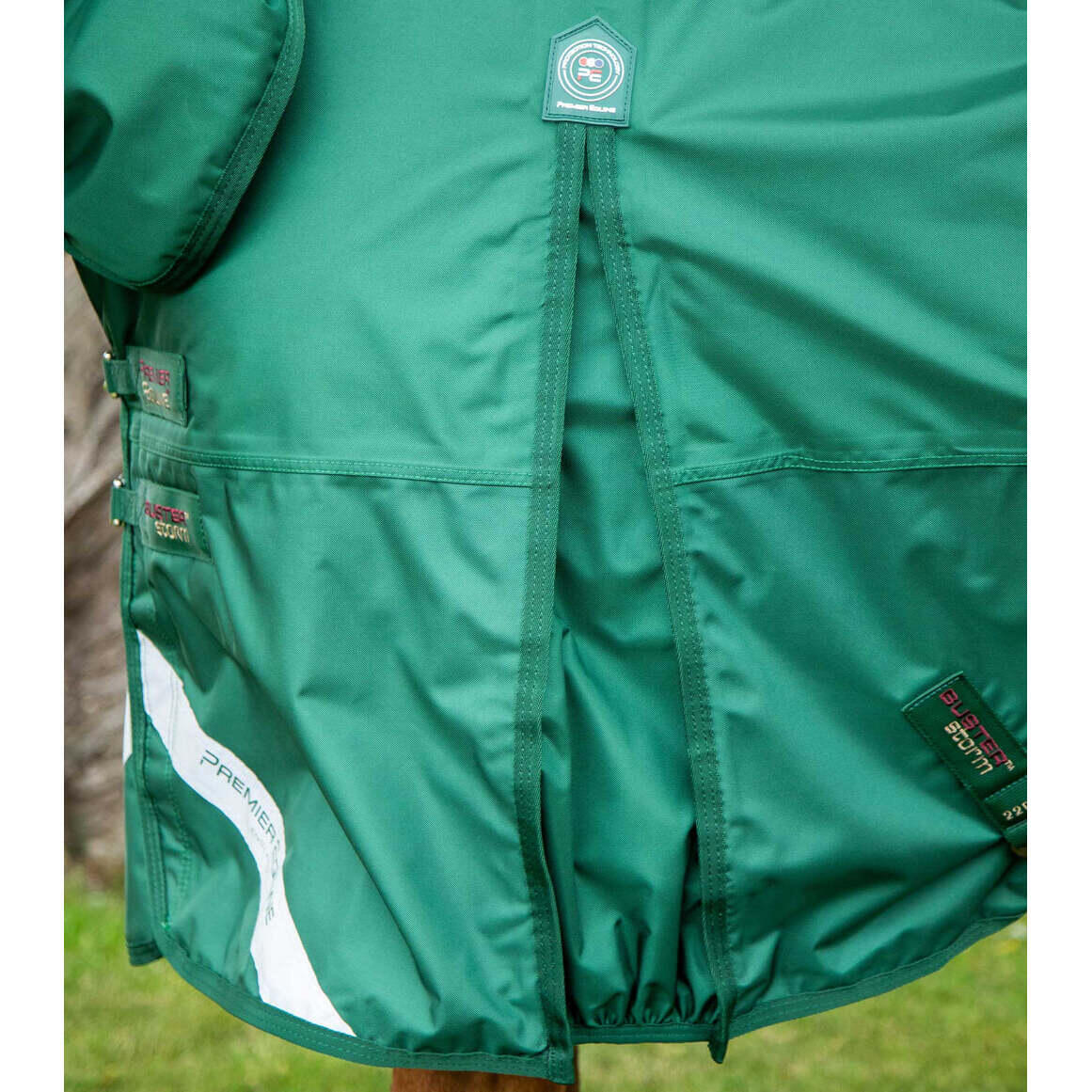 Couverture d'extérieur imperméable pour cheval avec couvre-cou Premier Equine Bu 4/5
