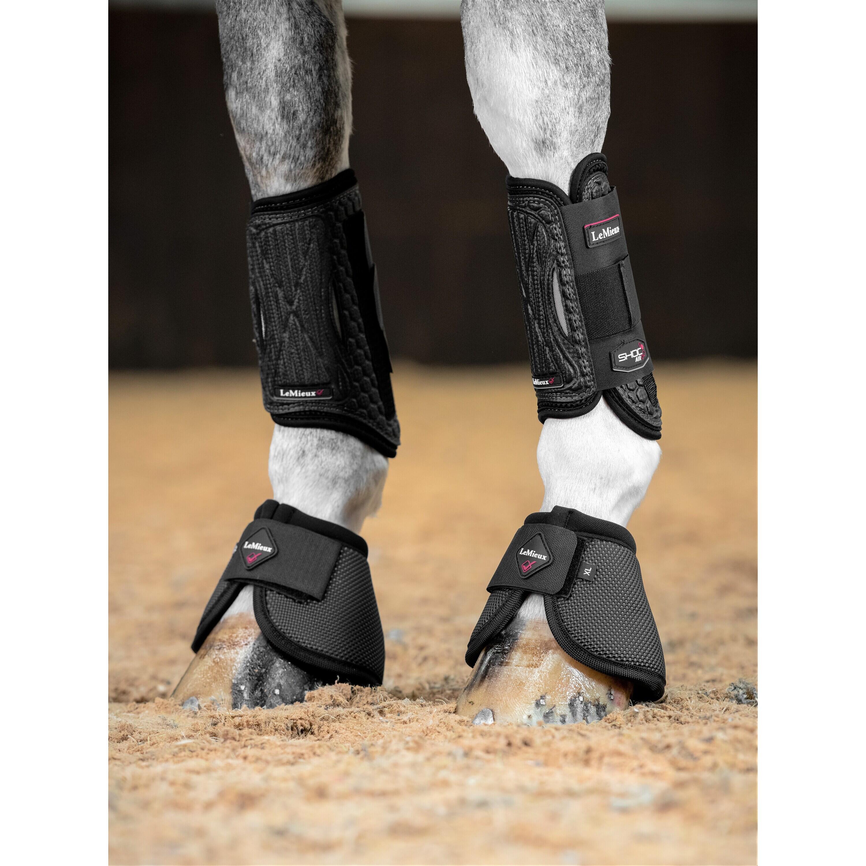 Cloches pour cheval Ballistic LeMieux Over Reach 2/5