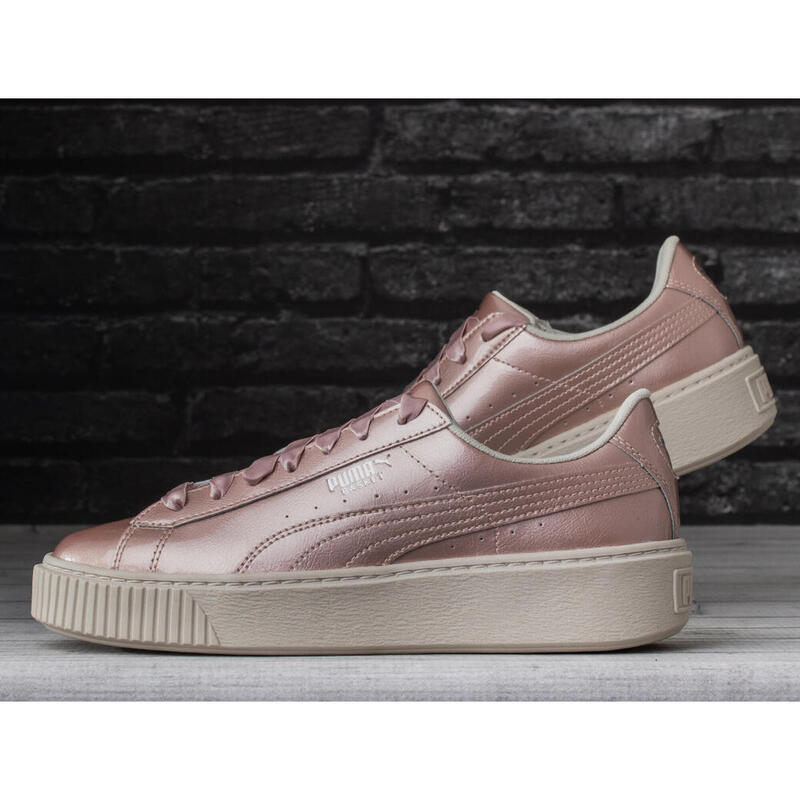 Buty damskie do chodzenia Puma BASKET PLATFORM METAL