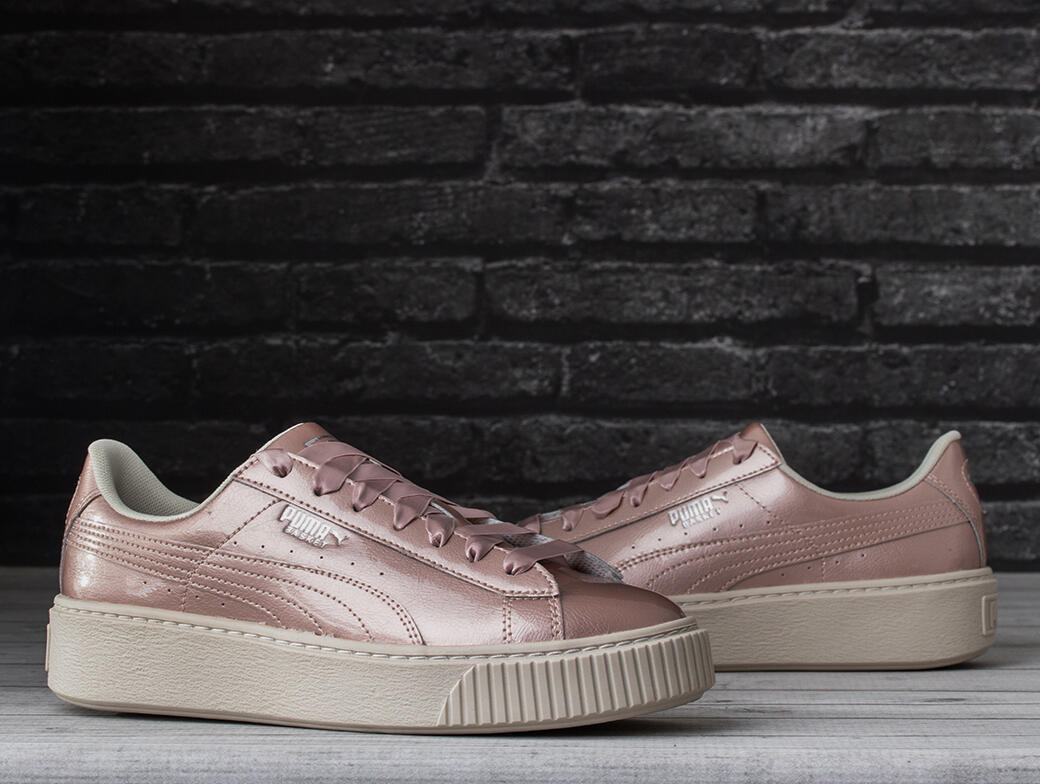 Kinder universal Schuhe Puma Basket Platform Metal 2/6