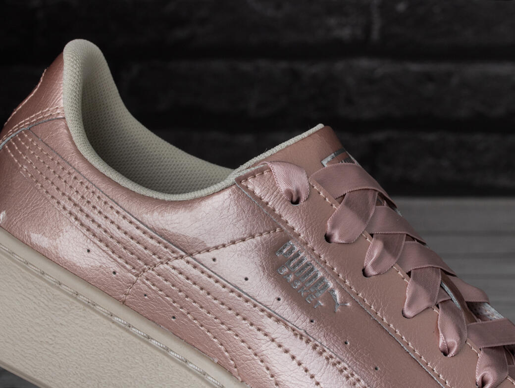 Kinder universal Schuhe Puma Basket Platform Metal 5/6
