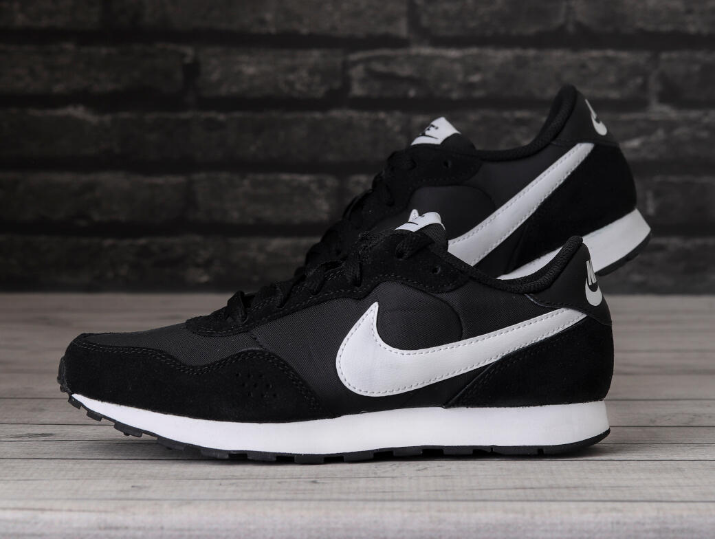 Zapatilla de Moda para MUJER NIKE MD VALIANT NIKE | Decathlon