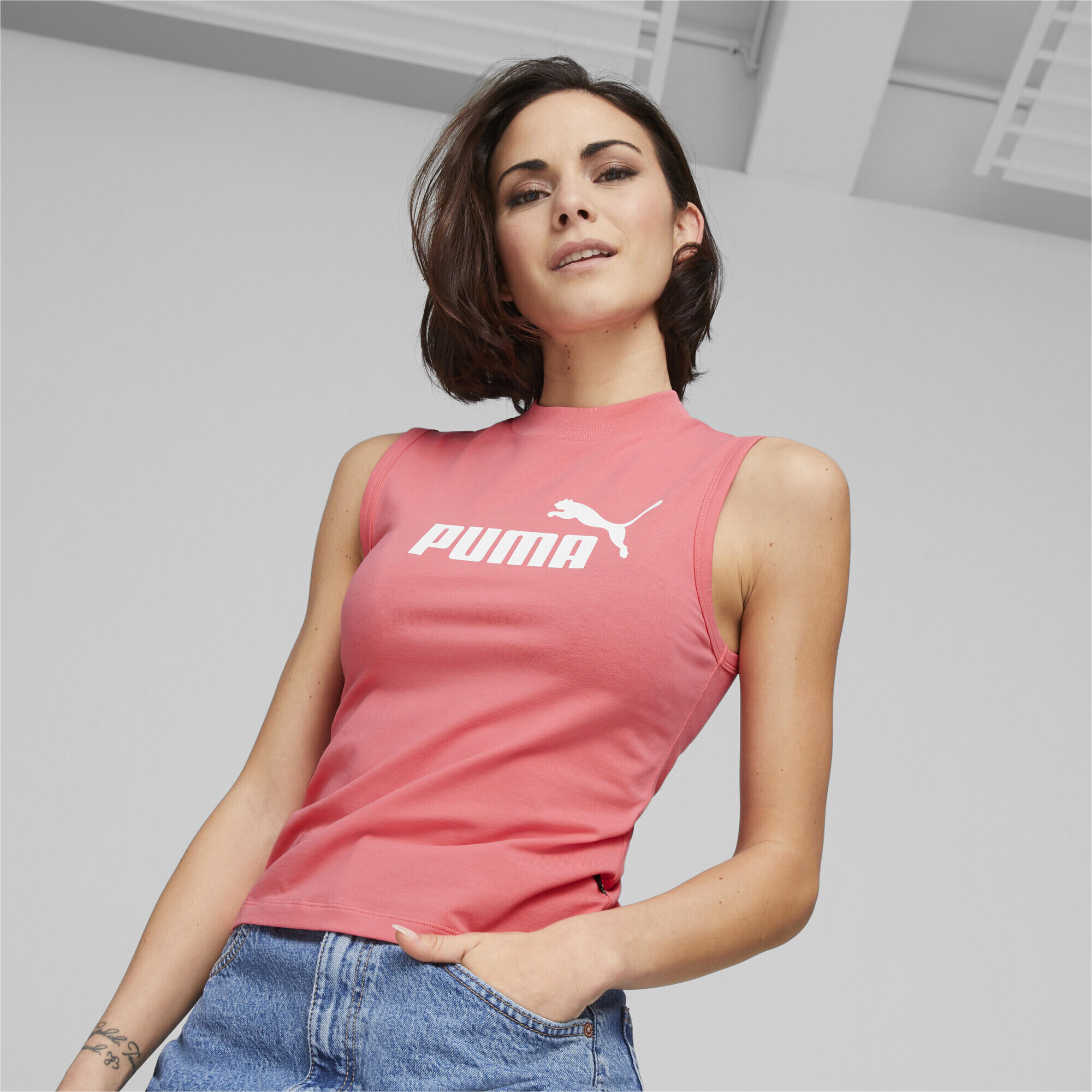 T-Shirt Mulher Puma Ess Slim Logo Pink 2/6