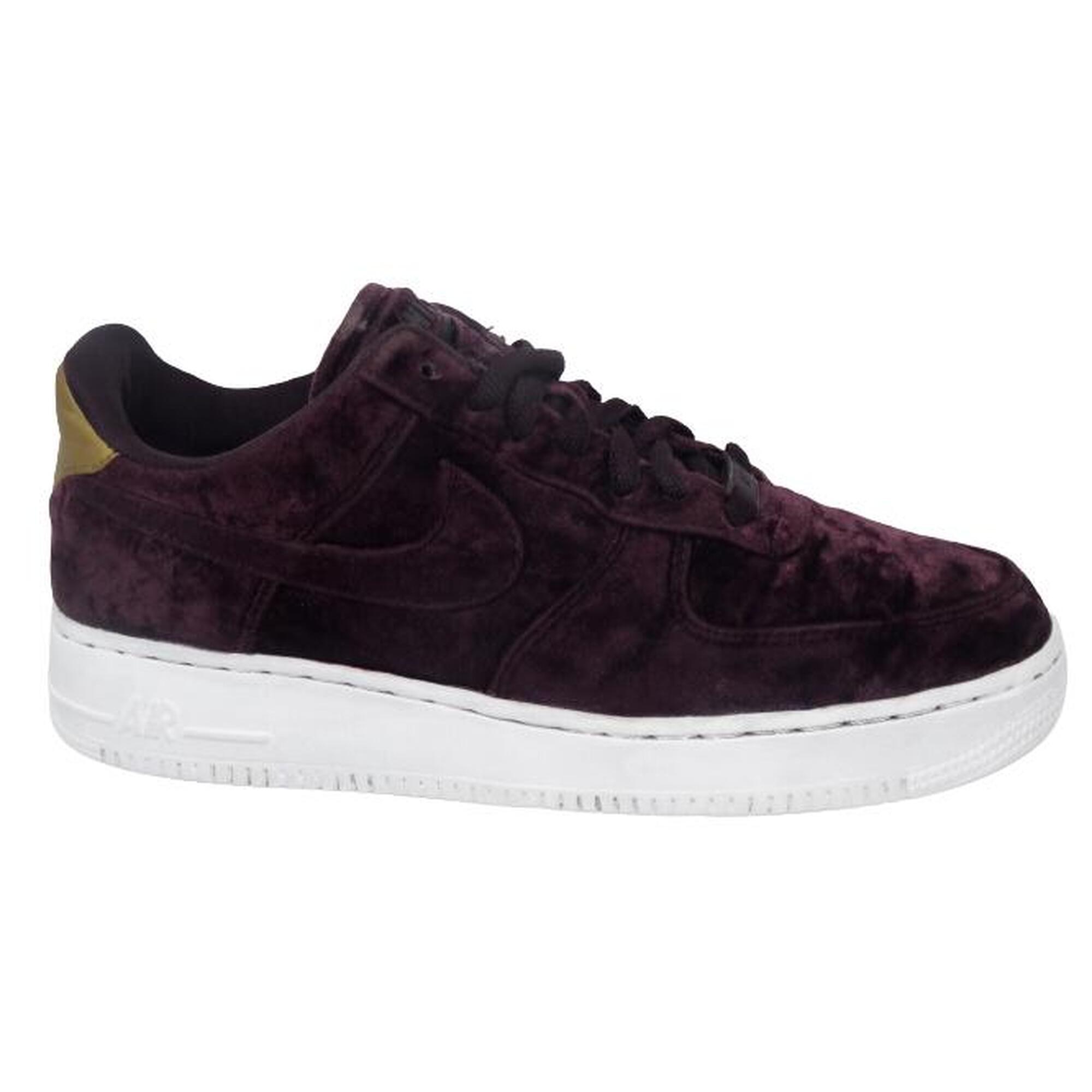 Tweedehands    Air Force 1 - Nike  zeer goede staat