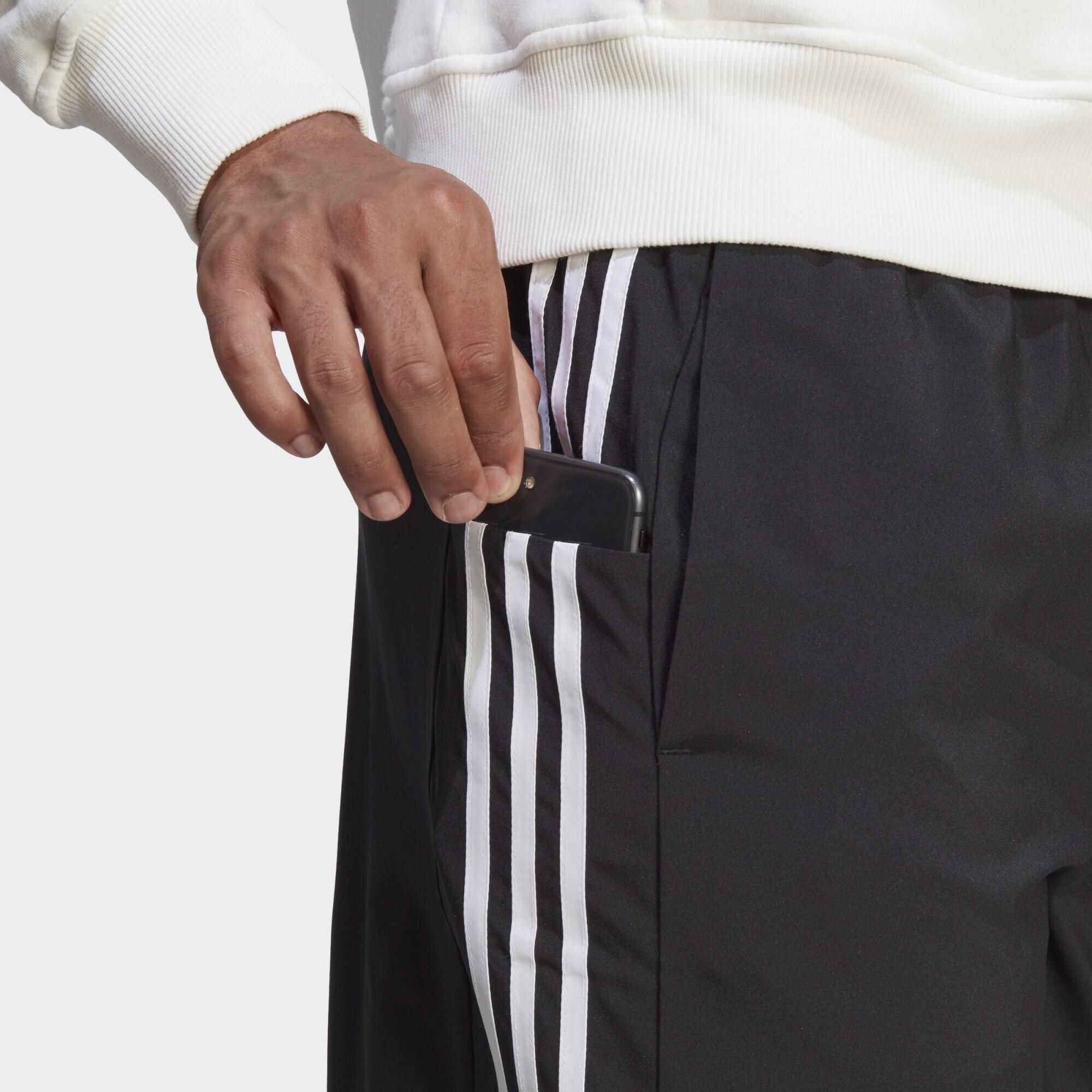 Pantaloncini AEROREADY Essentials Chelsea 3-Stripe