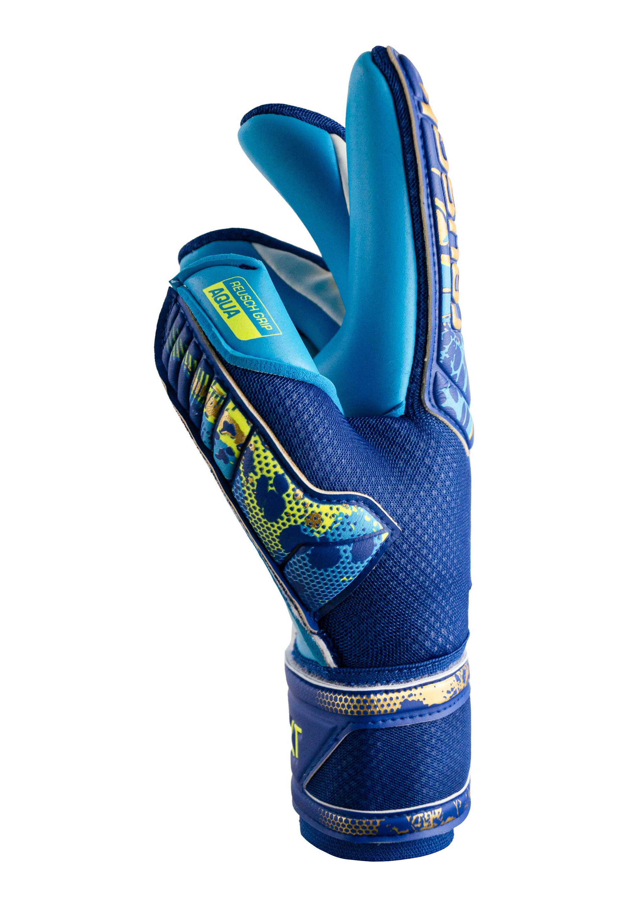 Reusch Attrakt Aqua  Goalkeeper Gloves 2/7