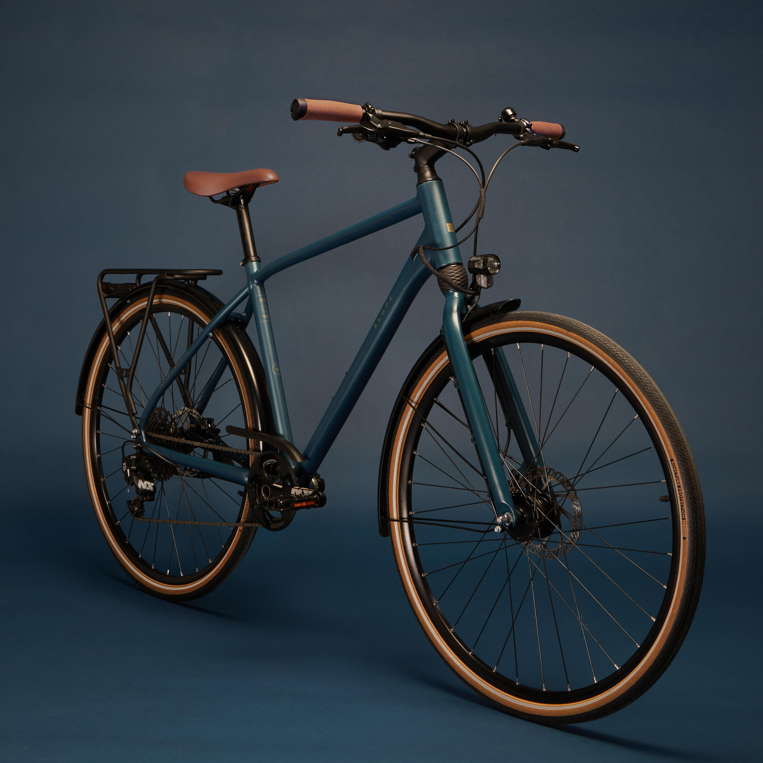 Tweedehands - Stadsfiets voor lange afstanden 900 hoog frame - REDELIJK 2/5