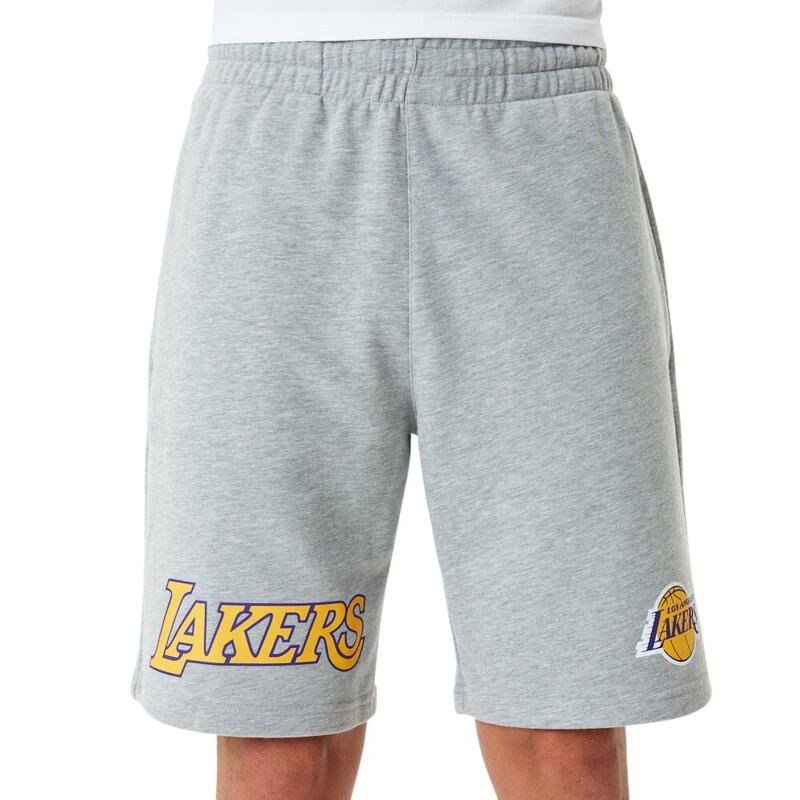 Calções com o logótipo da equipa dos Los Angeles Lakers da NBA