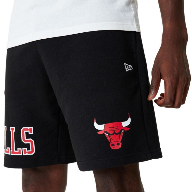 Short Chicago Bulls NBA Team Logo 2/5