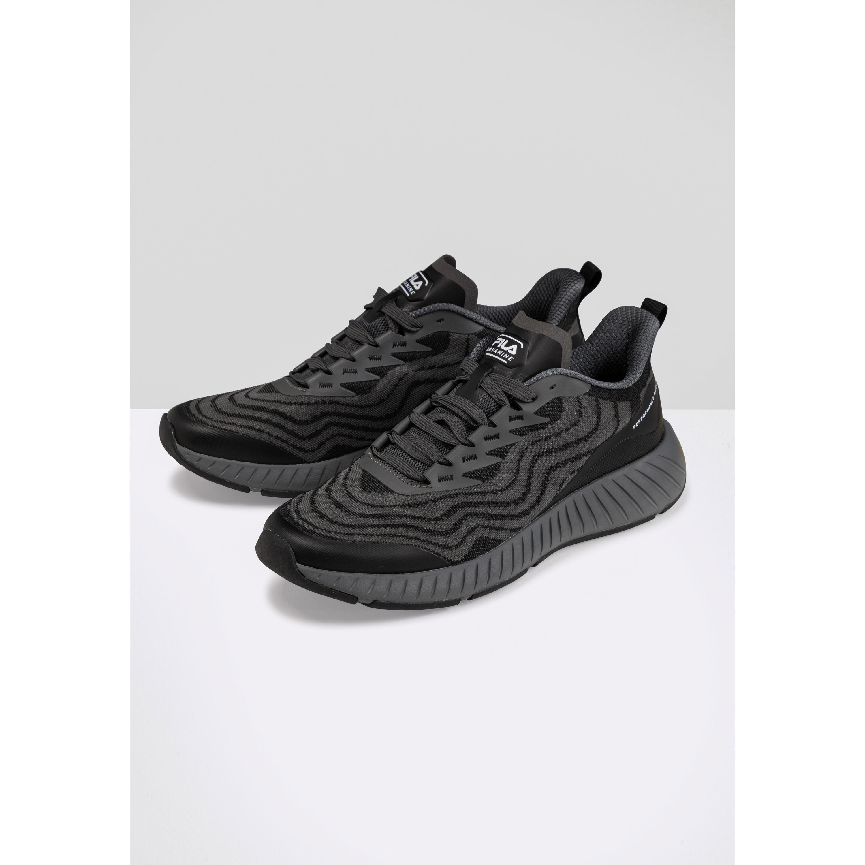 Buty męskie FILA Novanine 4/5