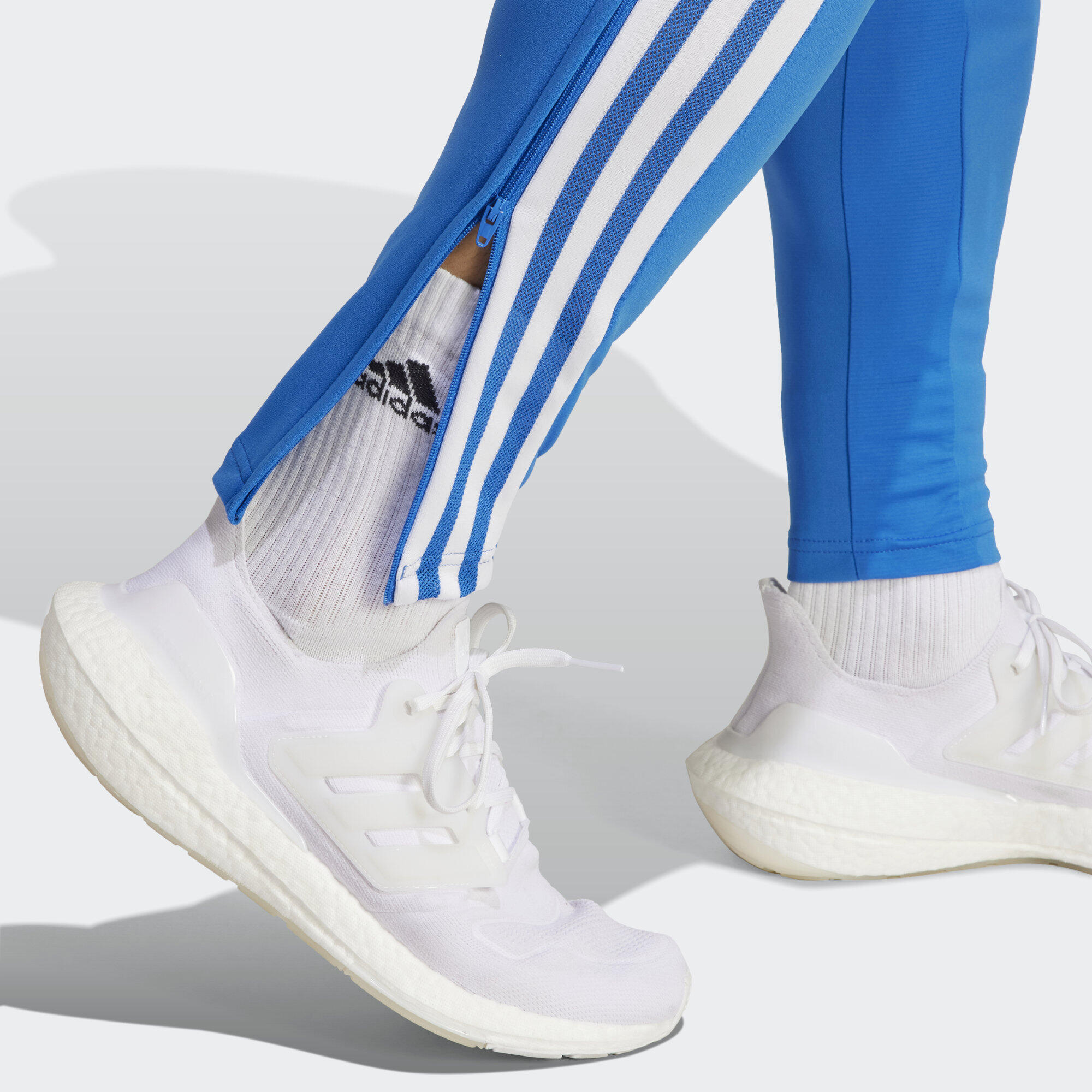 Spodnie piłkarskie męskie Adidas Bayern Munich Condivo 2022/23 6/6