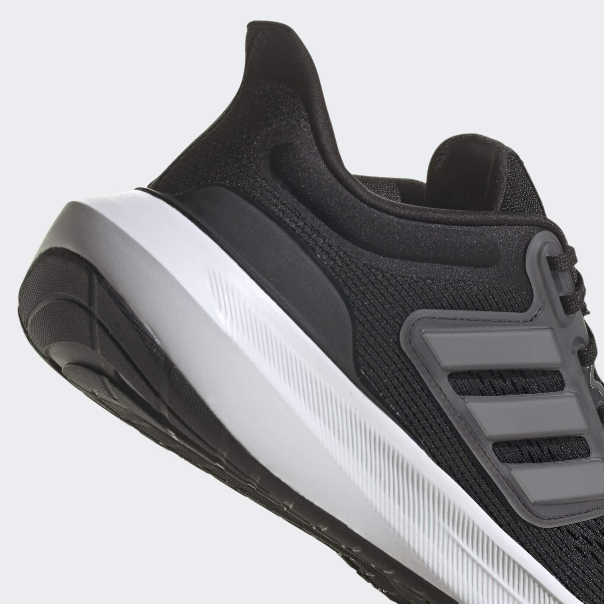 Ultrabounce Laufschuh 6/7
