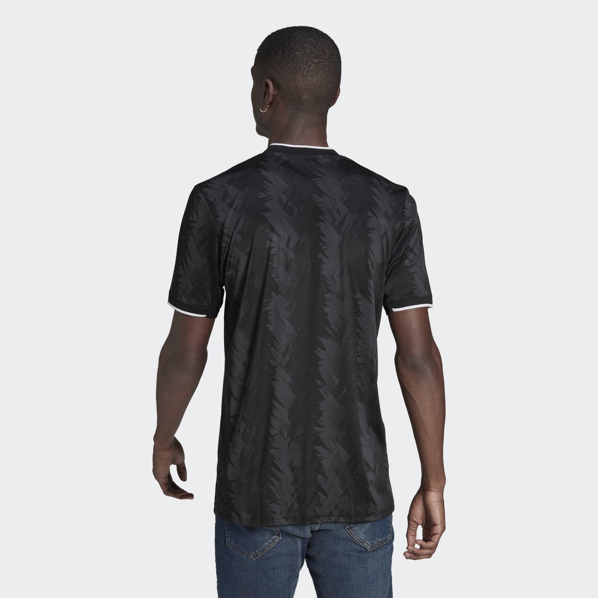 Camiseta segunda equipación Juventus 22/23 4/7