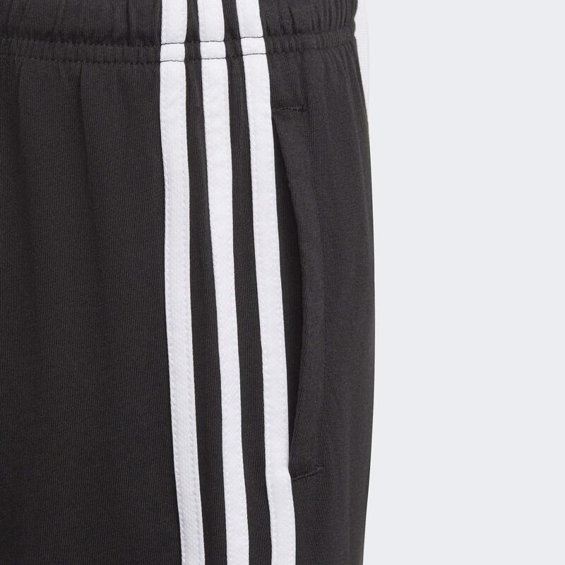 adidas Essentials 3-Streifen Shorts