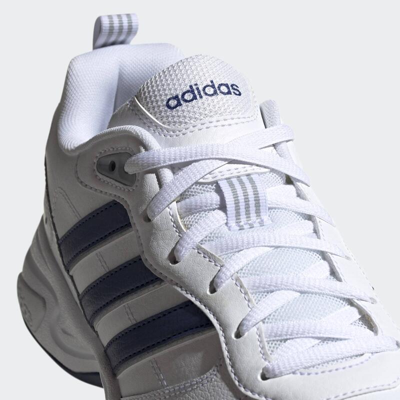 Pantofi adidas Strutter din piele albă