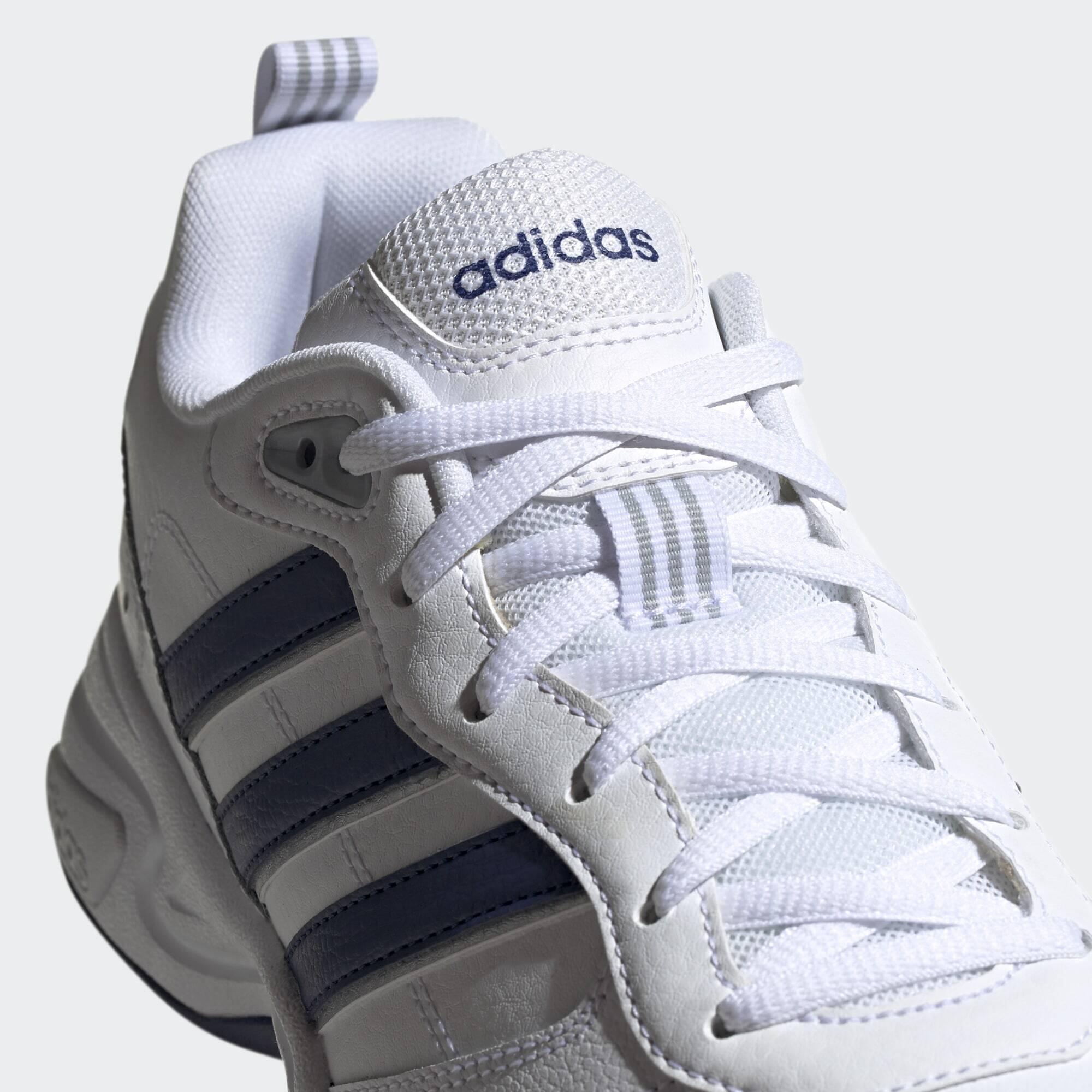Strutter Schuh 6/16