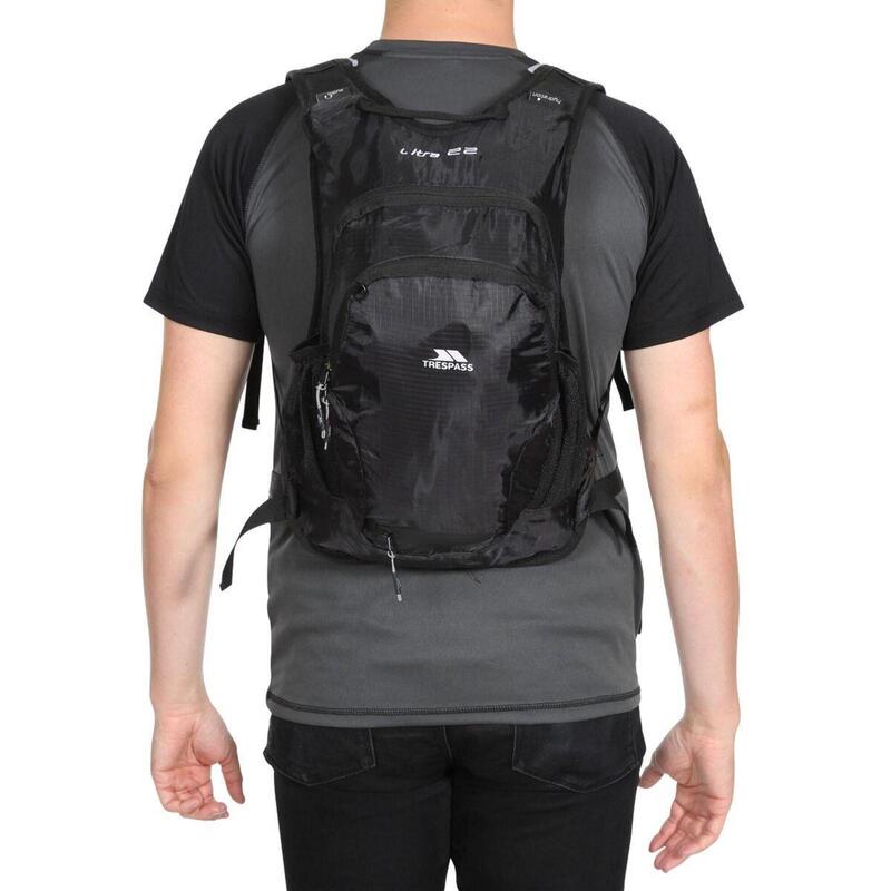 Rucksack Ultra 22, leicht, 22 Liter Damen und Herren Schwarz