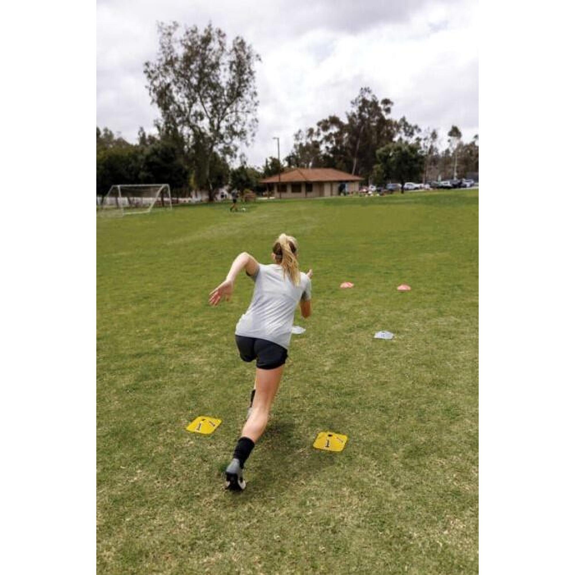 Cônes d'agilité réactive - Améliorez vos performances sportives avec précision 4/5