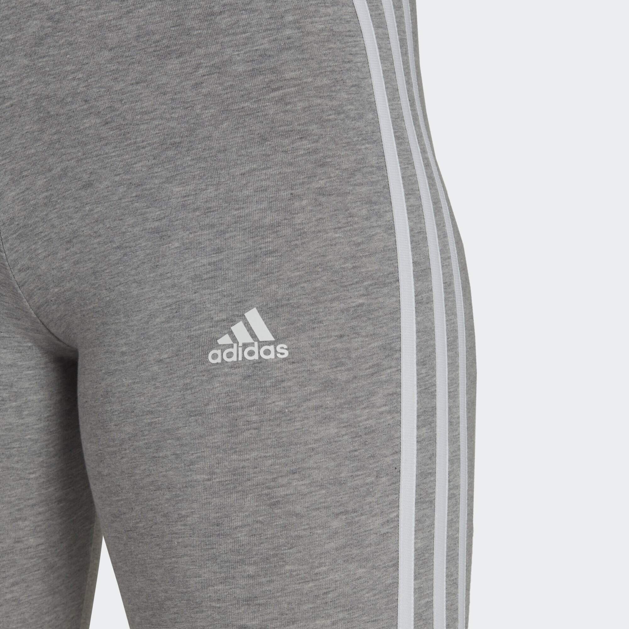 Essentials 3-Stripes Bike Shorts 4/5