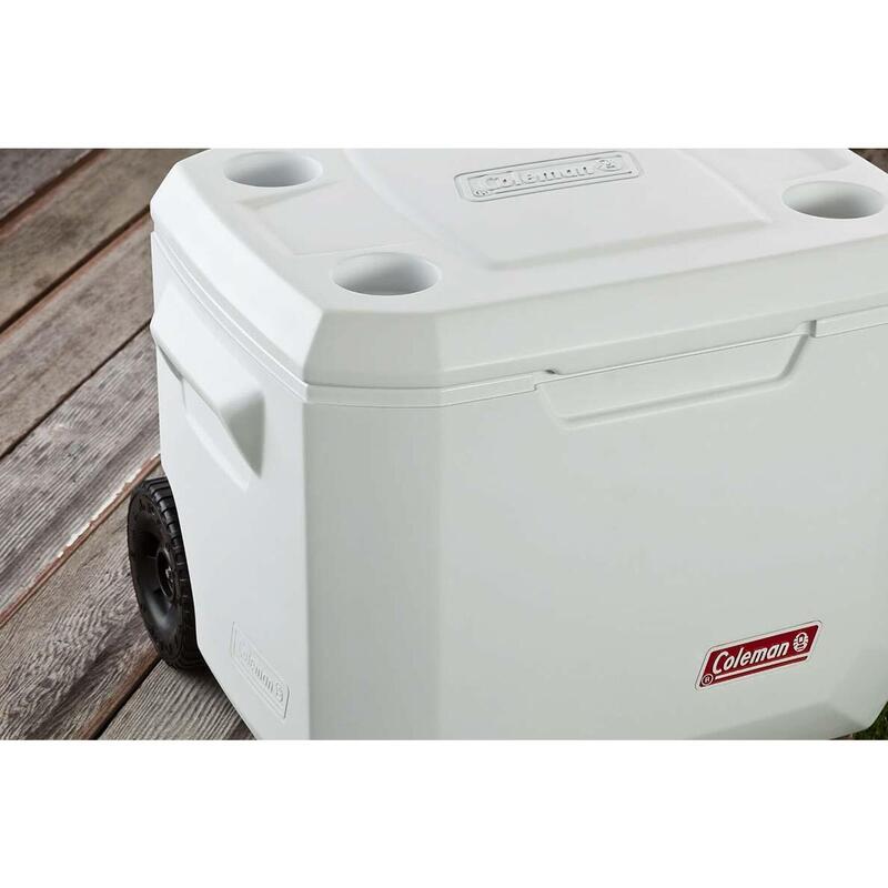 Nevera rígida Marine Xtreme 50QT (47 L) con ruedas de Coleman