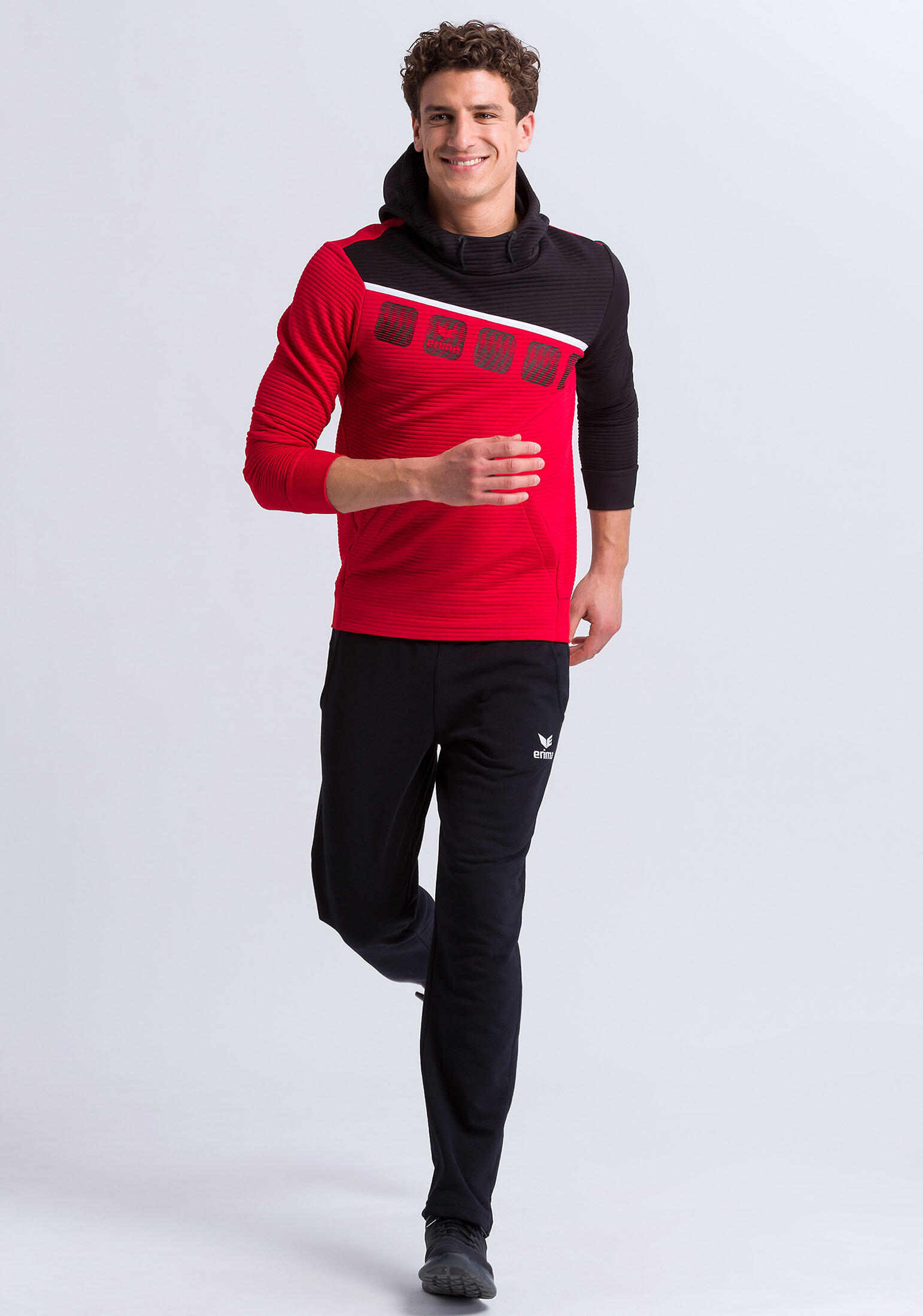 Kapuzensweat 5-C 3/7