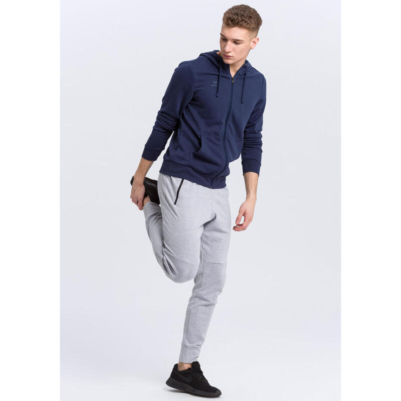 Kapuzensweatjacke