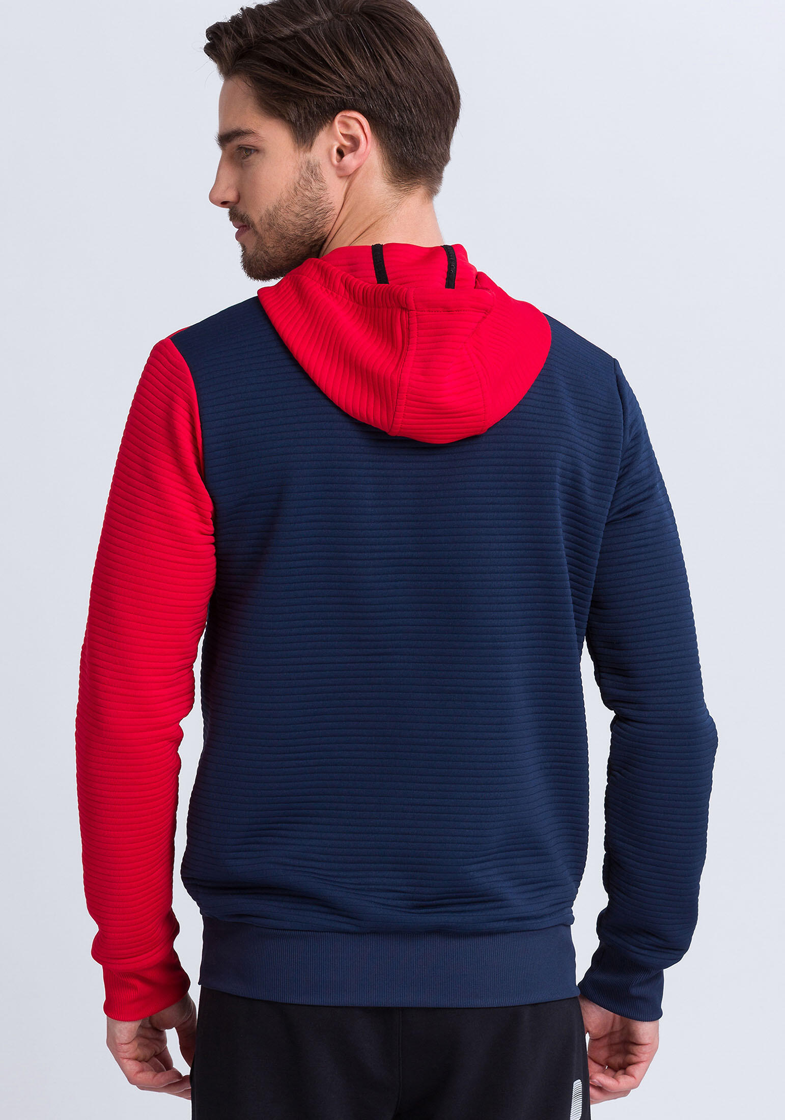 Kapuzensweat 5-C 2/6
