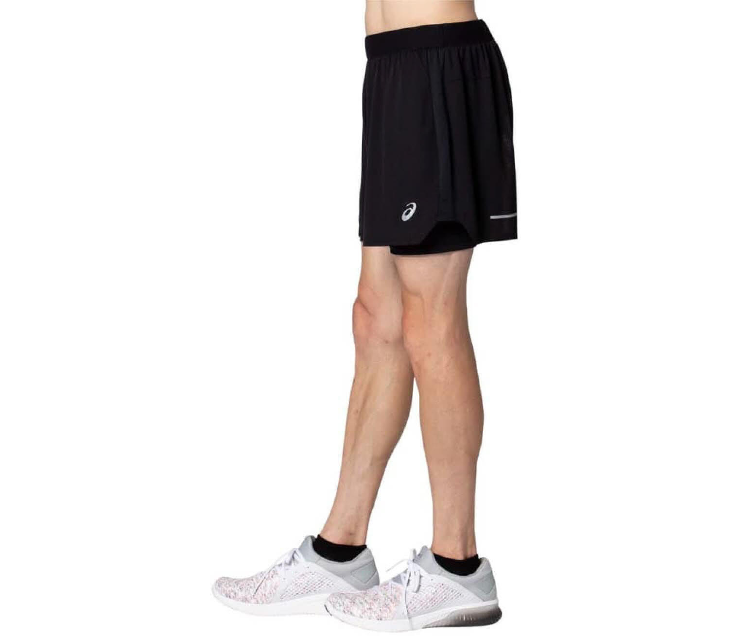 Short Asics modèle 2011A770-001 pour homme 2/5