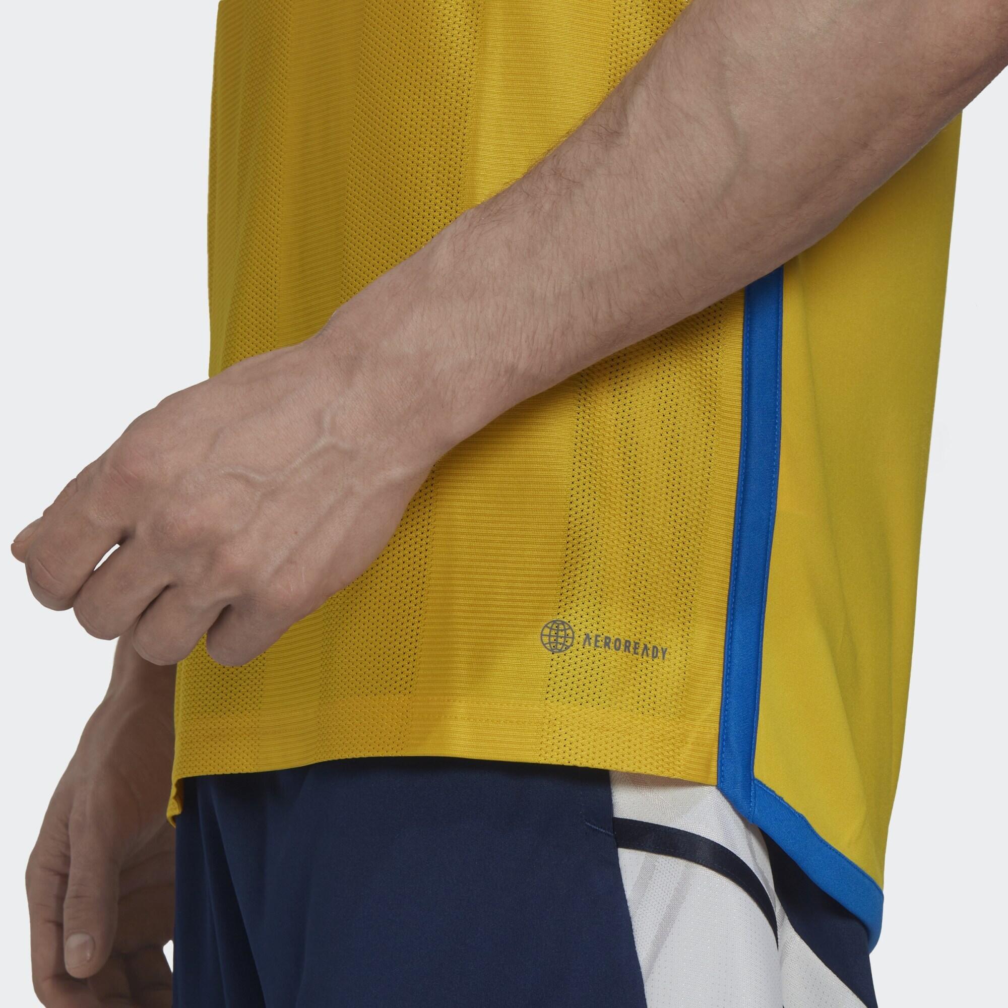 Sweden home jersey 22