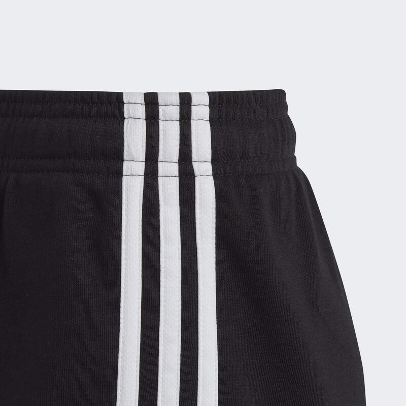 Šortky Essentials 3-Stripes