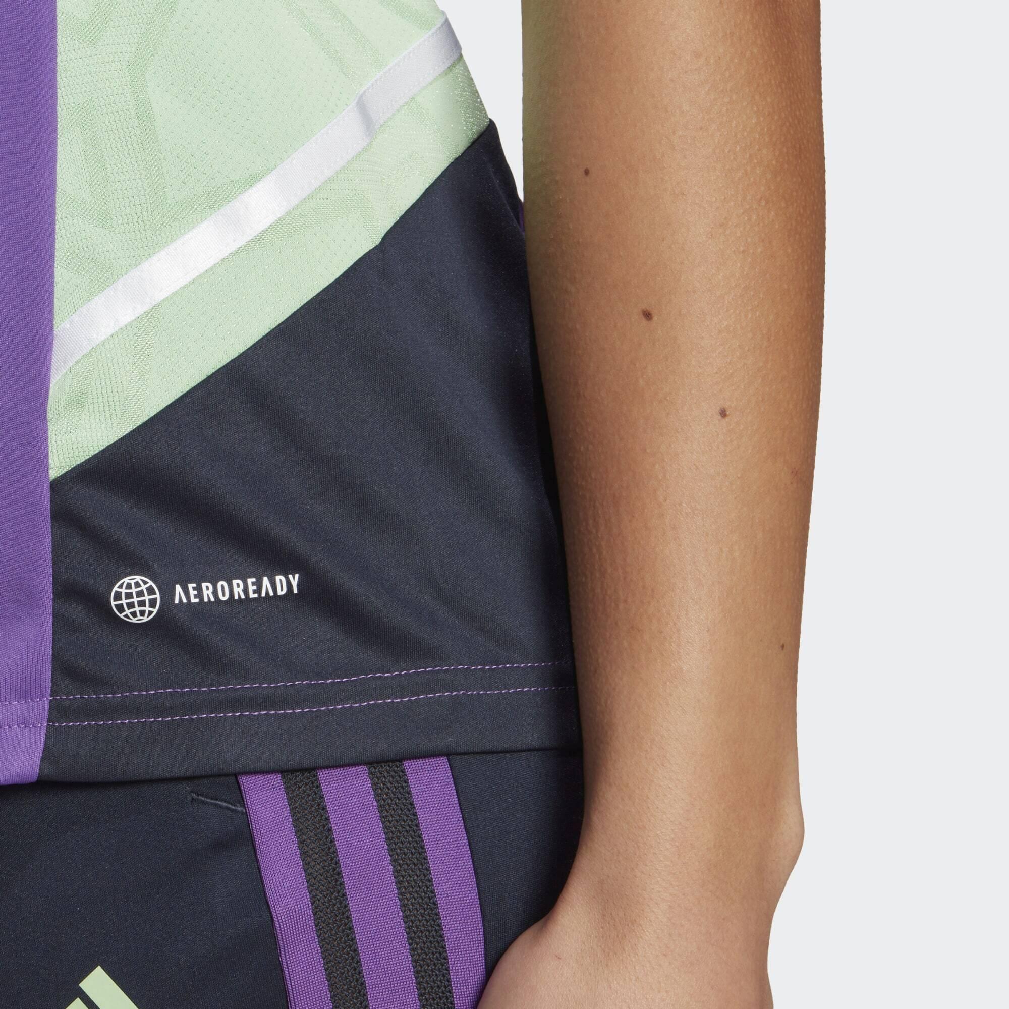Camiseta entrenamiento Real Madrid Condivo 22 5/6
