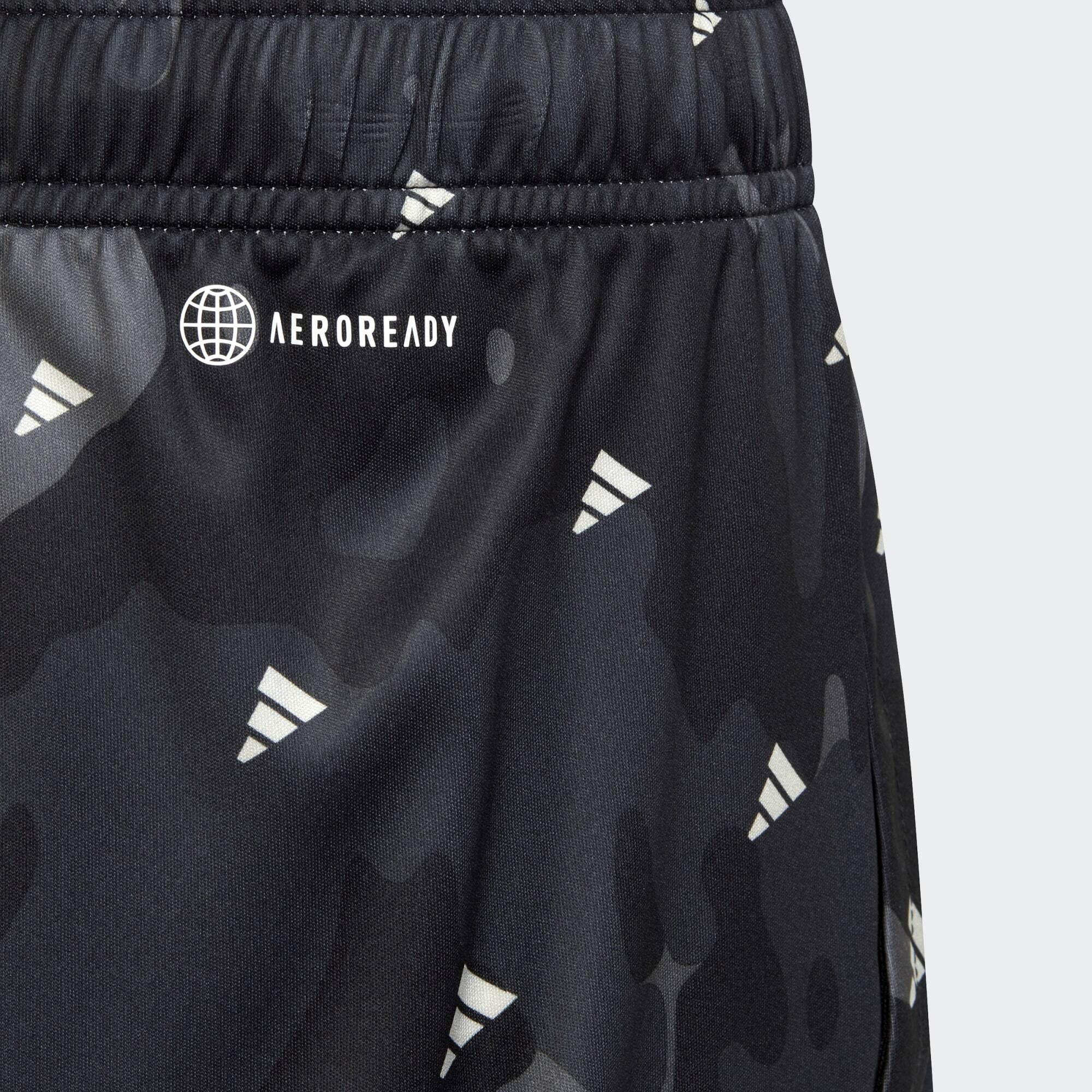 Short coupe standard à imprimé intégral Train Essentials Seasonal AEROREADY 5/6