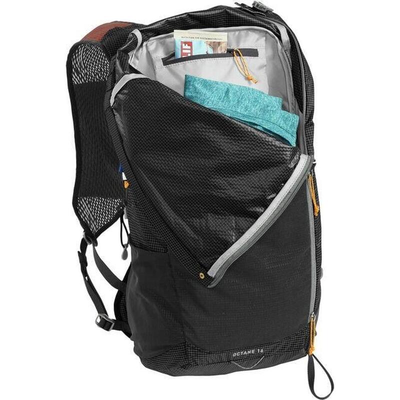 Rucsac Octane™ 16 Hydration Hiking Pack with Fusion™  Reservoir - Black/Apricot