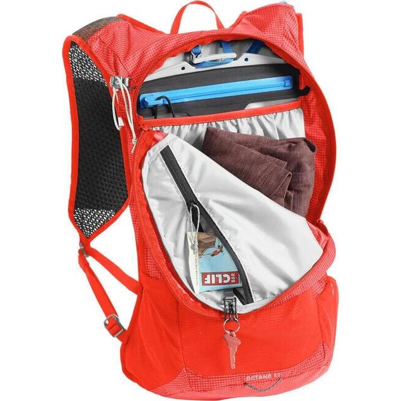 Rucsac Octane™ 12 Hydration Hiking Pack with Fusion™ Reservoir - Red Poppy/Vapor