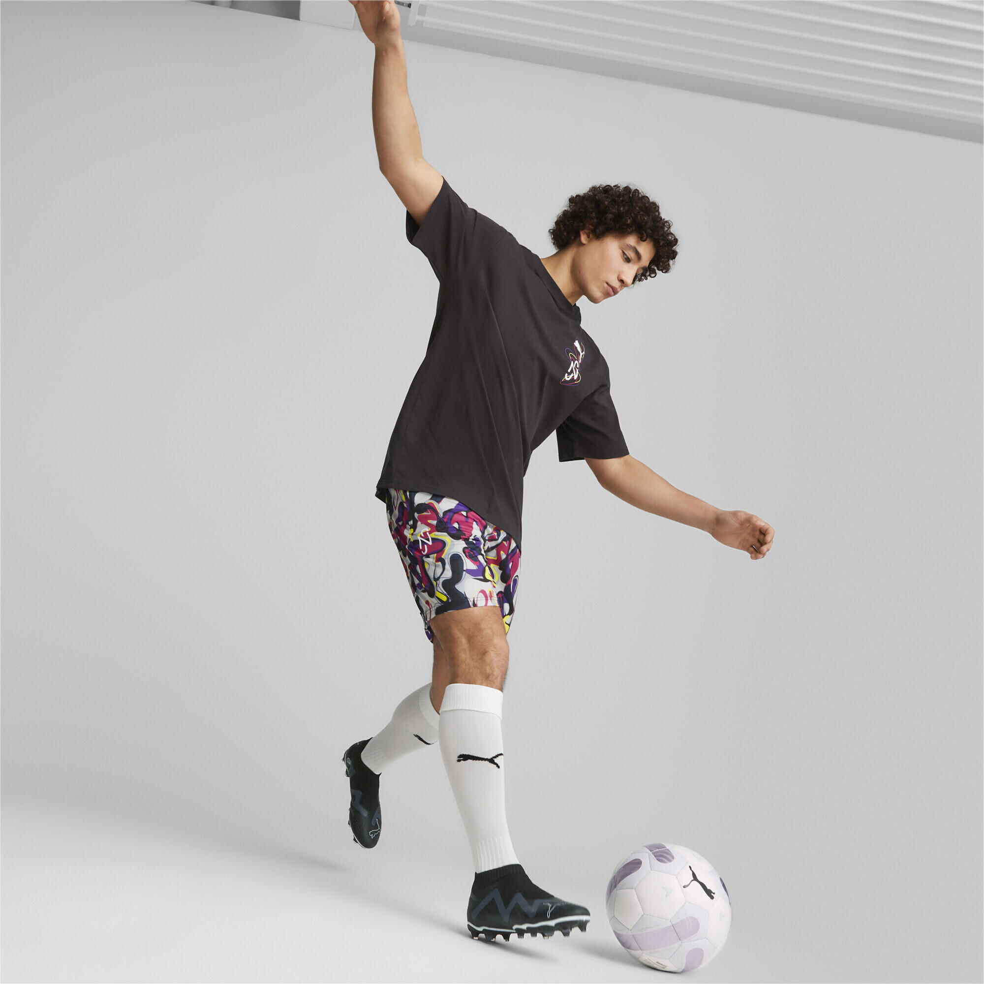 Pantaloncini calcio uomo Neymar Jr Creativity  PUMA 5/6