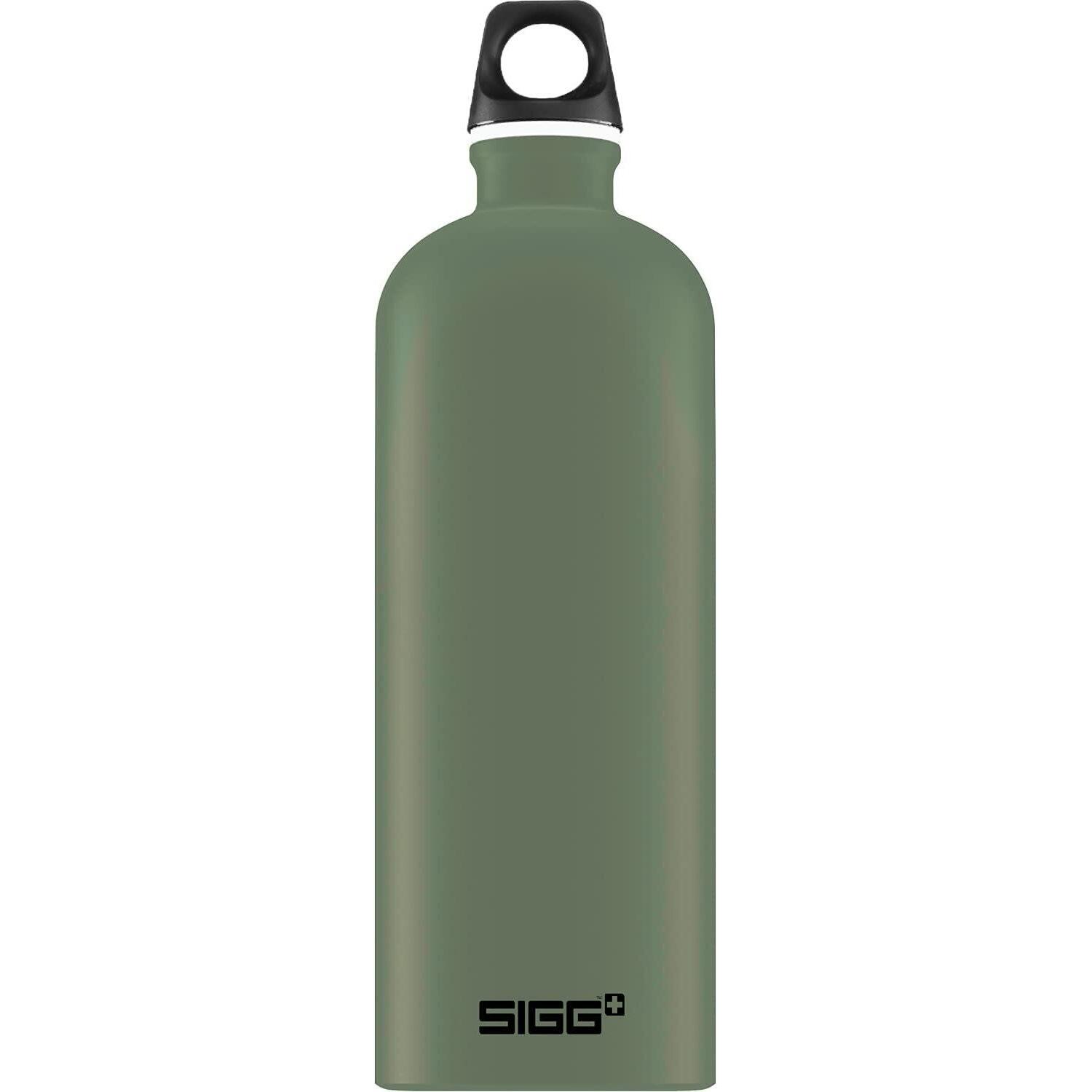 SIGG Travel Water Bottle (Leaf Green)