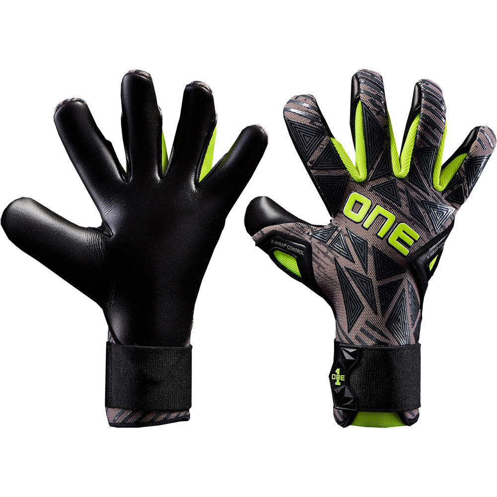 ONE ONE GEO 3.0 Carbon Hybrid Goalkeeper Gloves