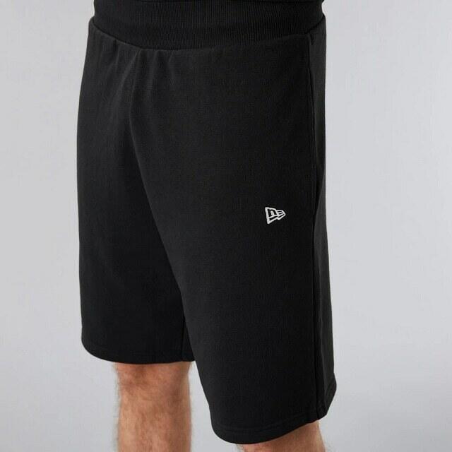 Shorts New Era Essential, Noir, Hommes