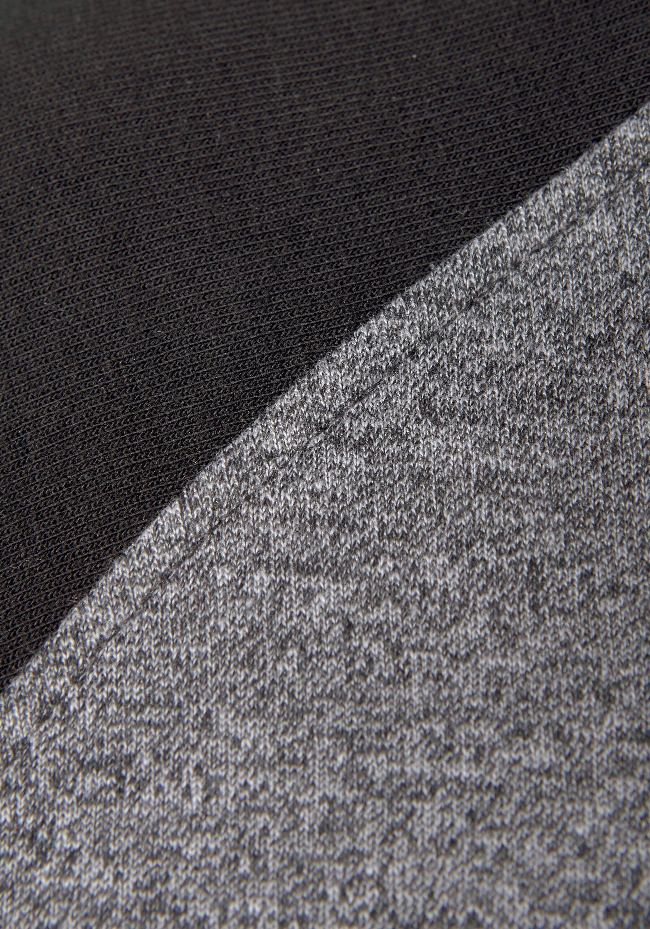 Damen Bench. Kapuzensweatshirt 6/7