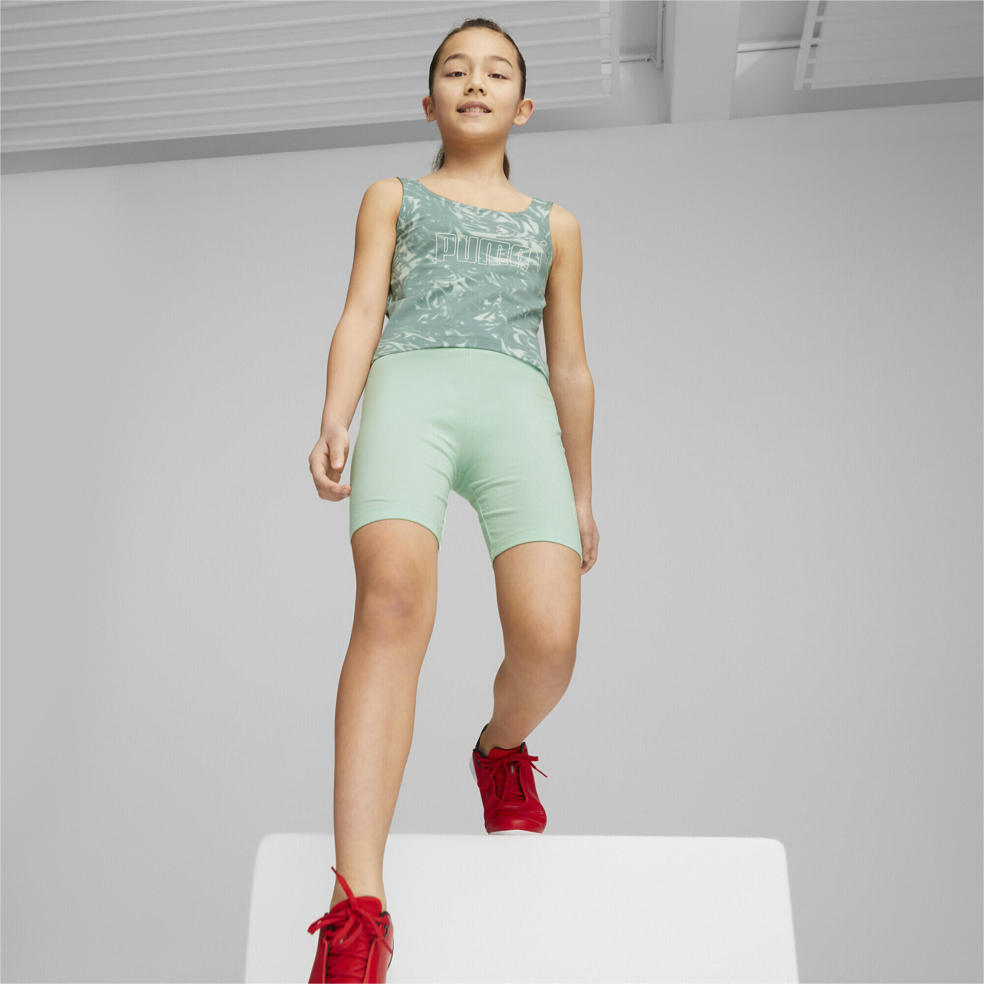 Pantaloni aderenti corti Essentials con logo da ragazza PUMA 2/6