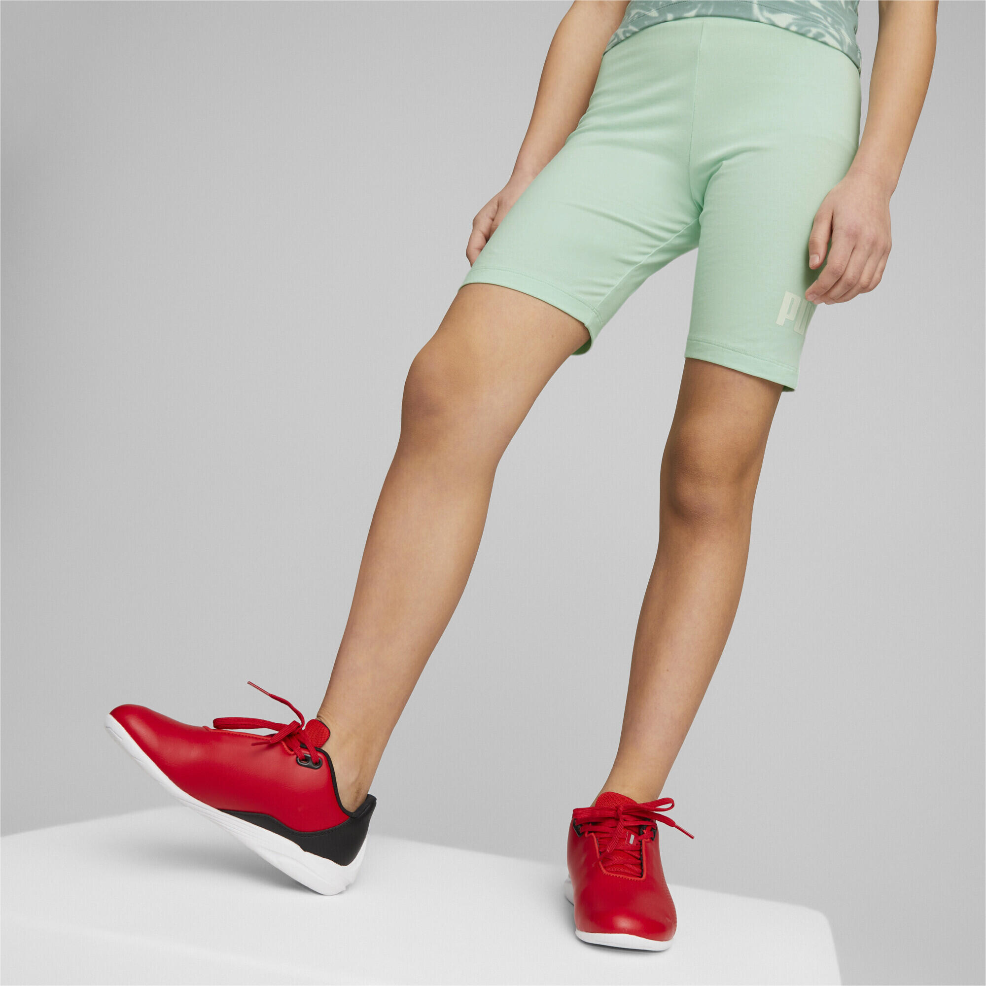 Pantaloni aderenti corti Essentials con logo da ragazza PUMA 3/6