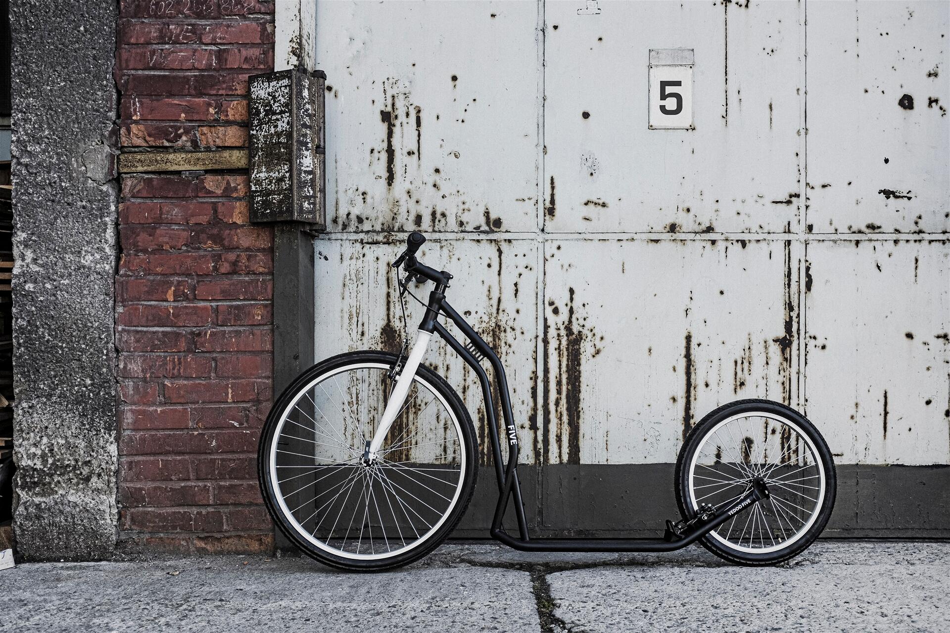 Trottinette pour adultes "Five" Yedoo 5/7