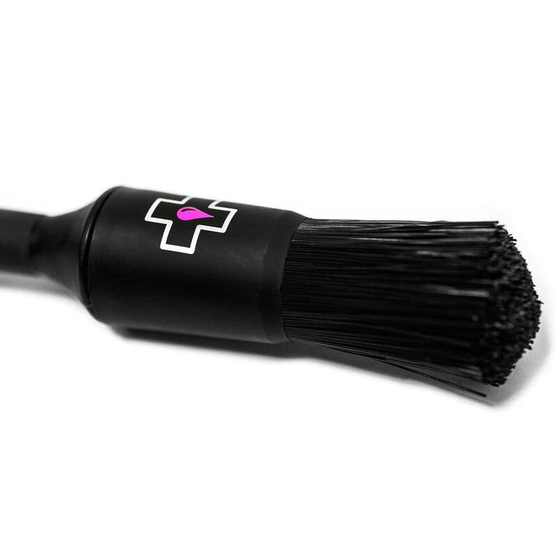 Brosse de nettoyage de la transmission